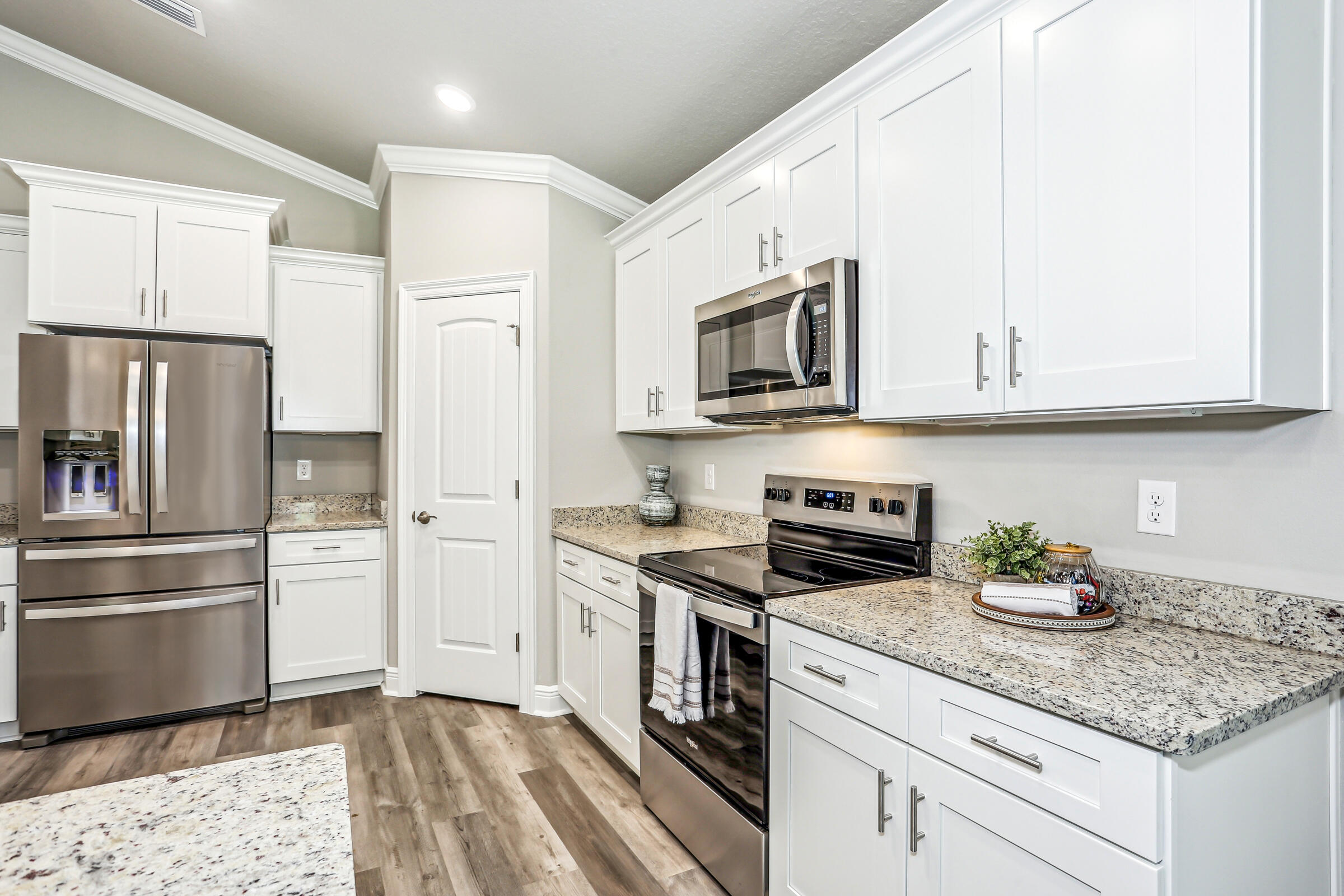 Doyle Hawkins Landing - Residential