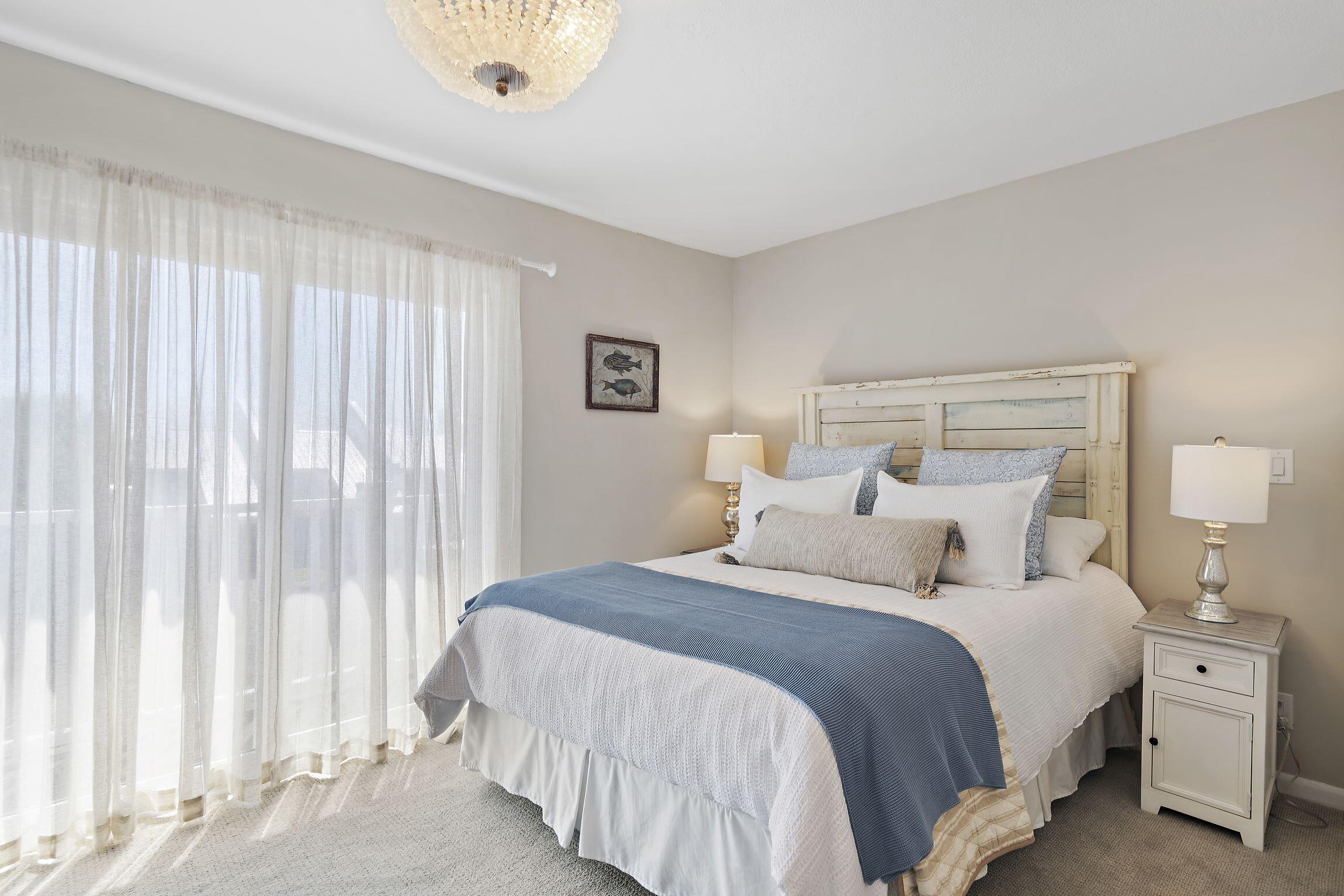 SEA BLUFF CONDO PH 2 - Residential