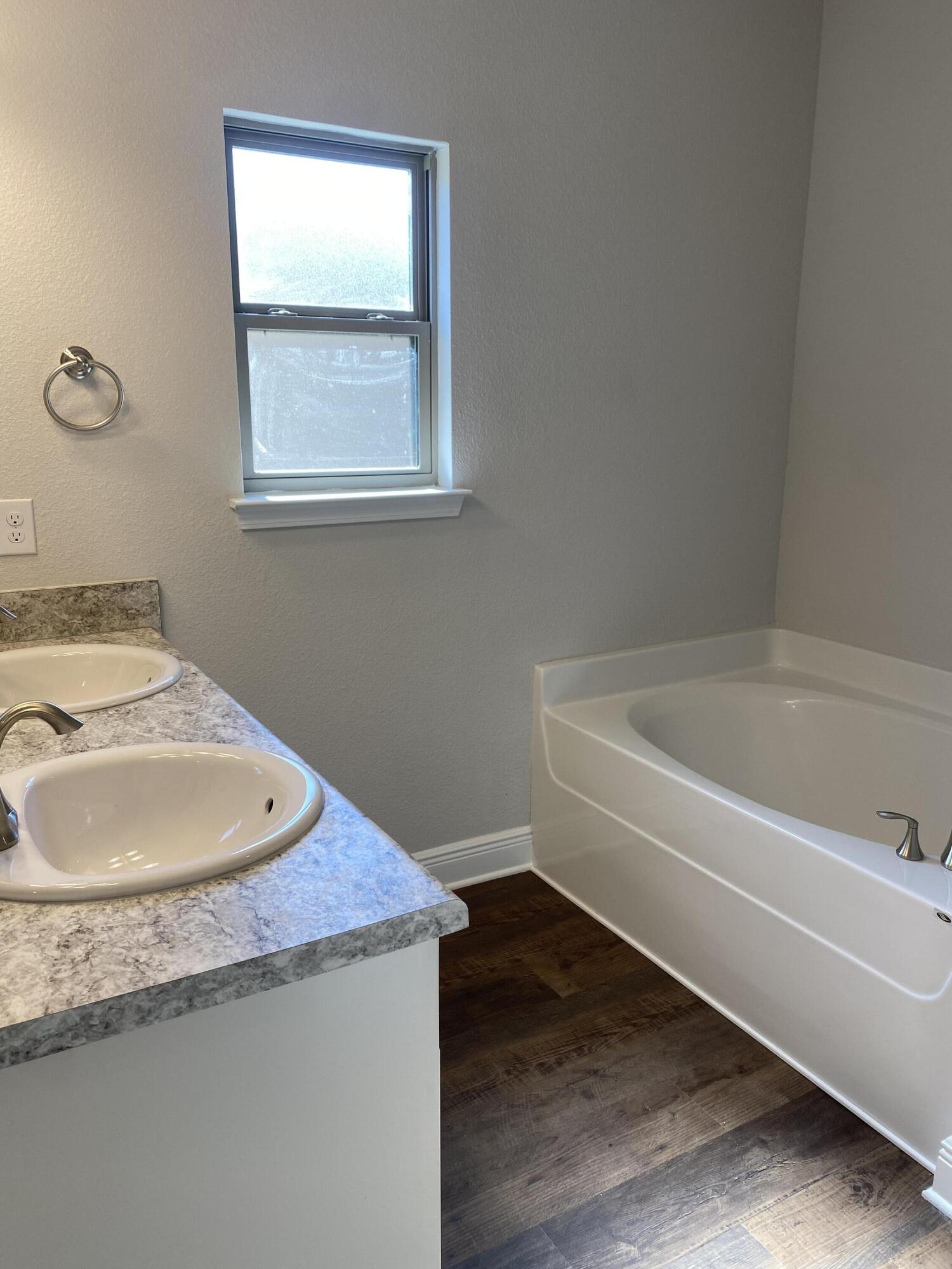 Ridgeway Landing - Residential