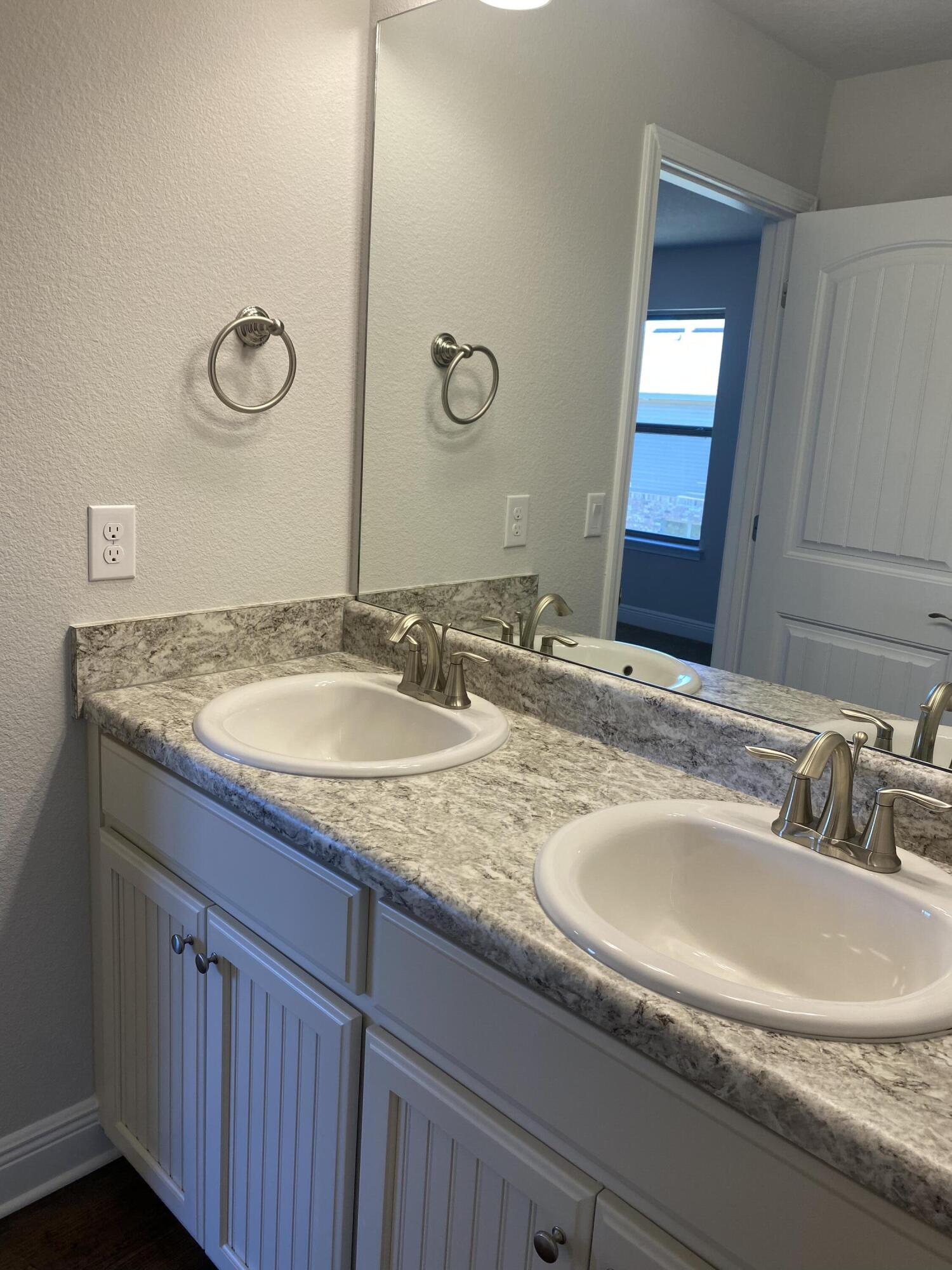 Ridgeway Landing - Residential