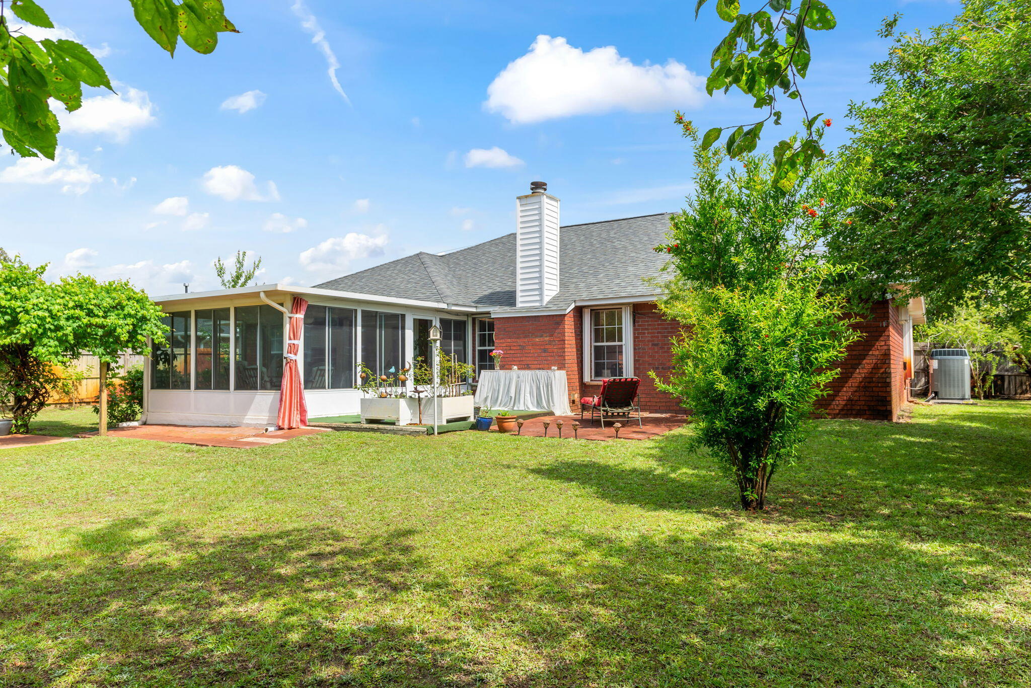 JACKSON TRAIL - Residential