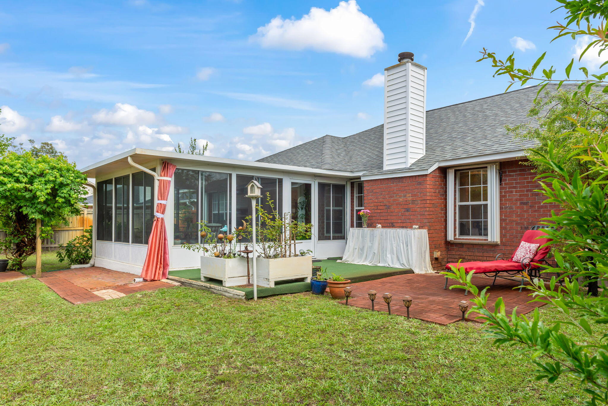 JACKSON TRAIL - Residential