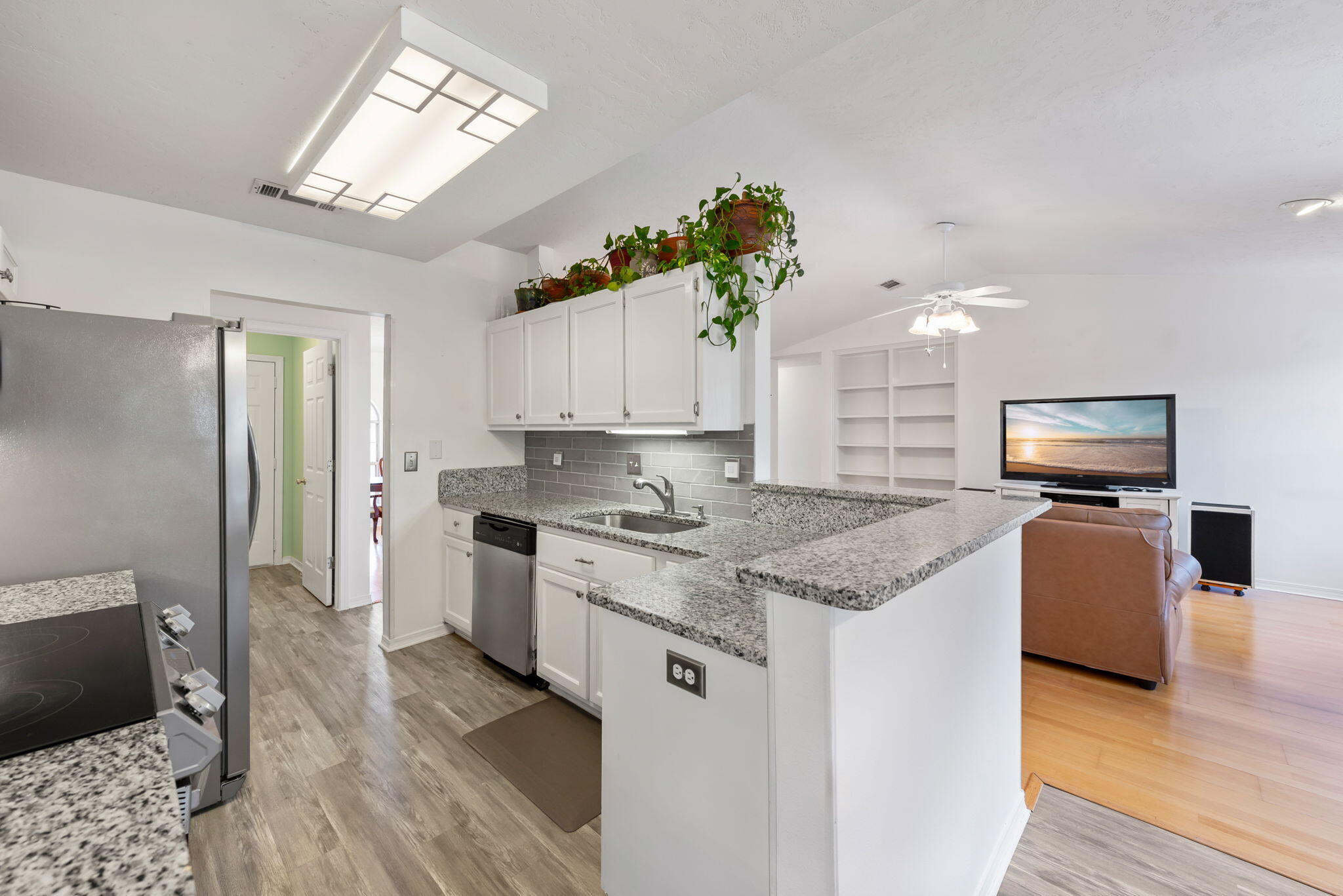 JACKSON TRAIL - Residential