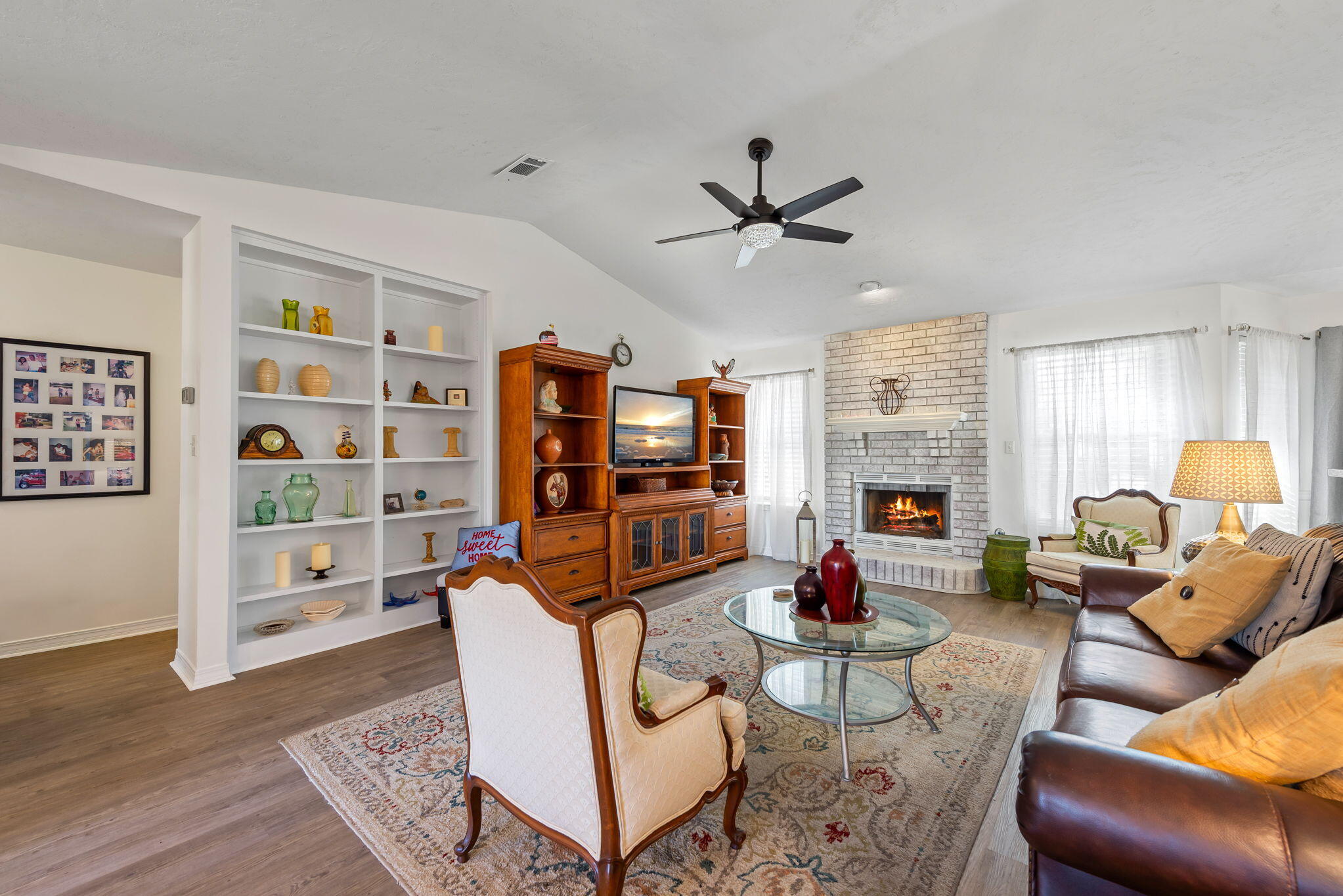 JACKSON TRAIL - Residential