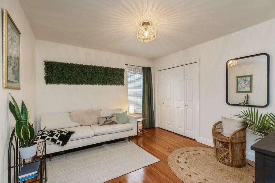 PINEWOOD ESTATES 2 - Residential