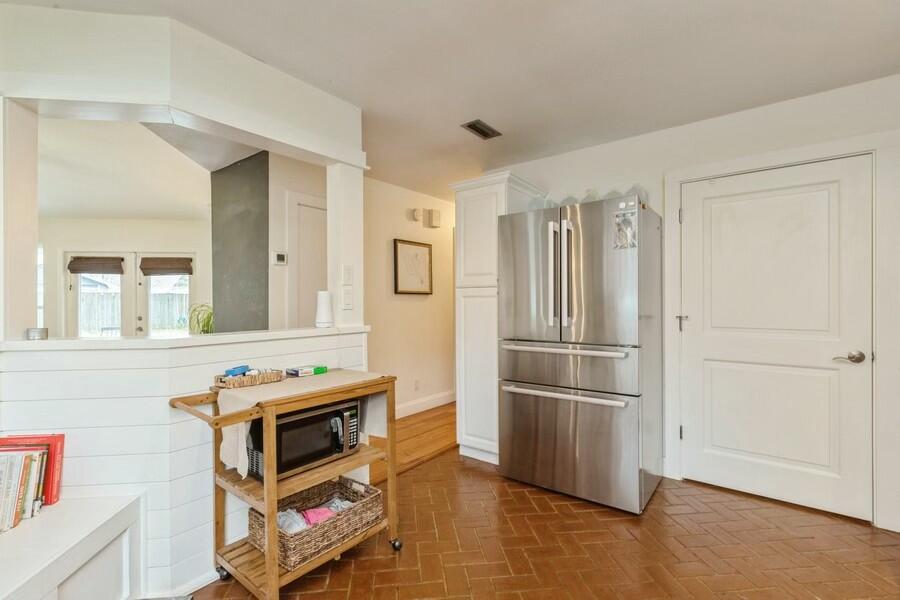 PINEWOOD ESTATES 2 - Residential