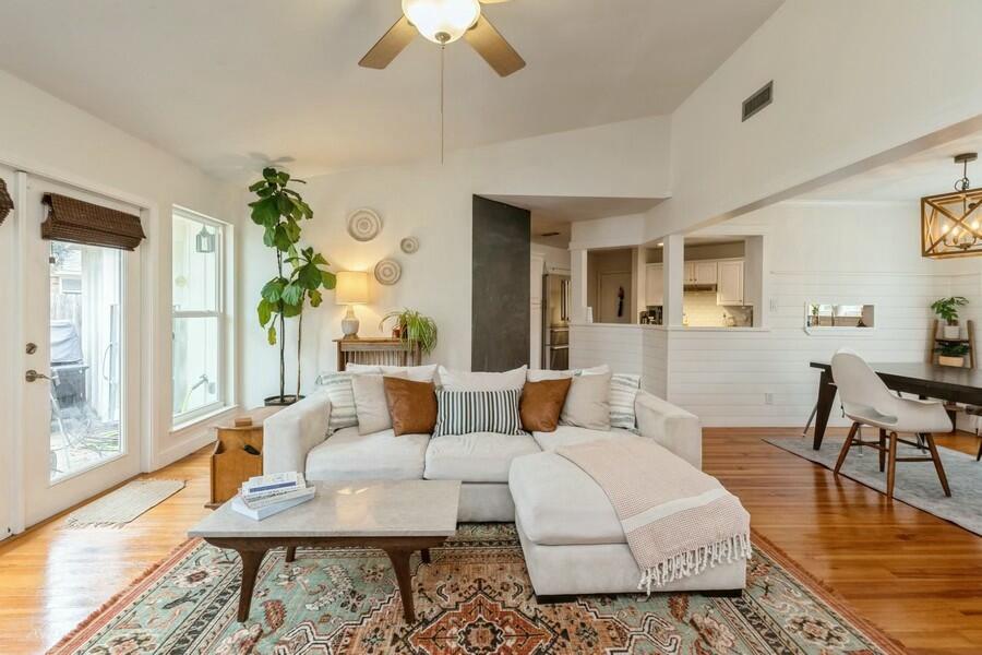 PINEWOOD ESTATES 2 - Residential