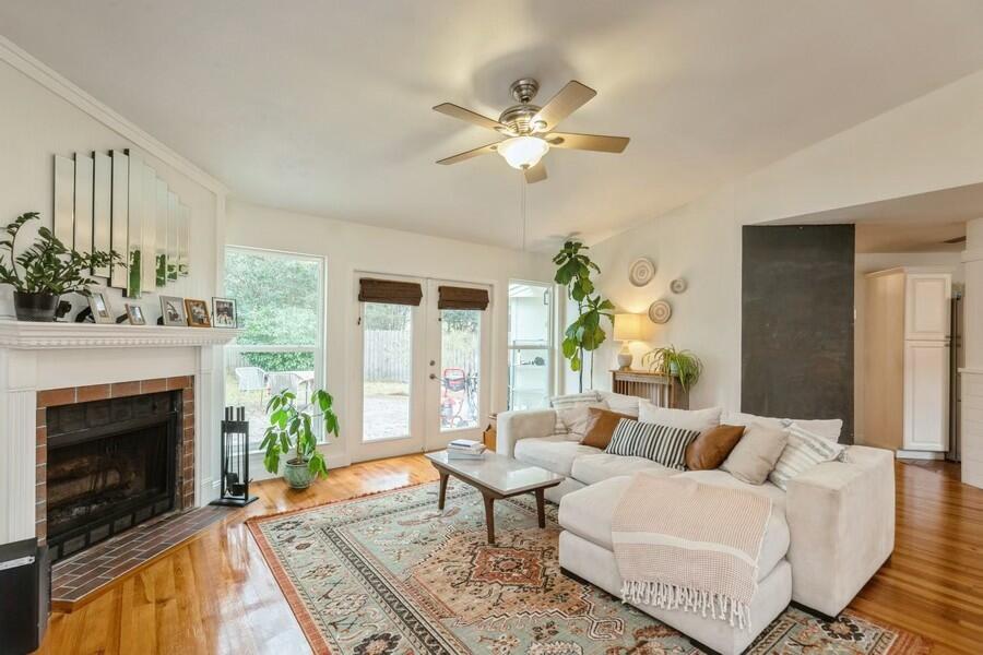 PINEWOOD ESTATES 2 - Residential