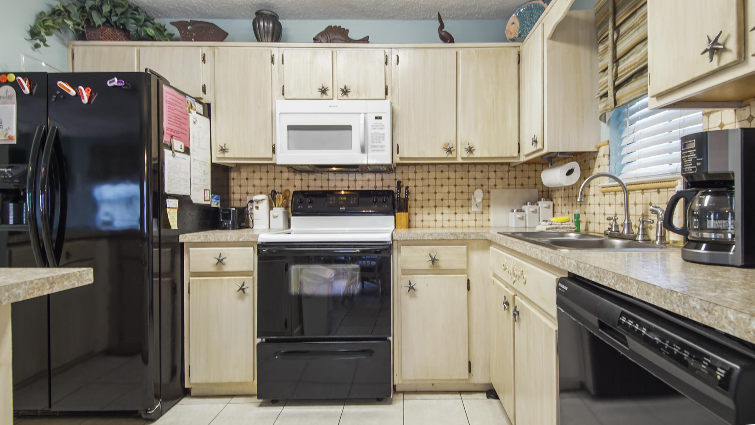 SAND CASTLES WEST 3 CONDO - Residential