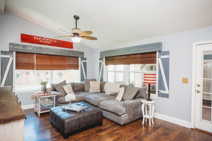 SANTA MARKELLA - Residential