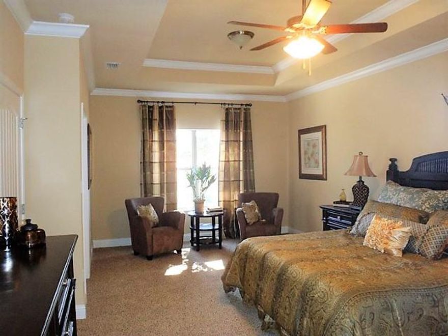 Closing cost incentive provided using builders preferred lender.
LAST ONE! Bonaventure features a 3 bedroom/ 2 bath & 2 car garage. Double tray ceilings in family room and very large master bedroom with sitting area. Incredible Standard Features in this home INCLUDE: Granite Countertops in kitchen & baths, TILE shower in master, Stainless Steel Frigidaire Microwave, Stove & Dishwasher, Brushed Nickel Plumbing Fixtures, HARDWOOD floors in all the common areas in the home, 16'' tile in baths & utility room, only carpet in bedrooms. Extensive Crown Molding, Designer Axis Brushed Nickel Lighting, & more..
Home sits on nice size lot with approx. 60 ft. of backyard & backs up to a 2 acre park.
HOA dues include Basic Cable each month, and access to all the amenities and upkeep of commo