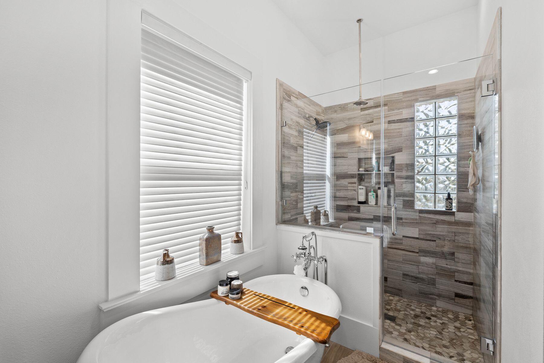 INDIAN CREEK S/D - Residential