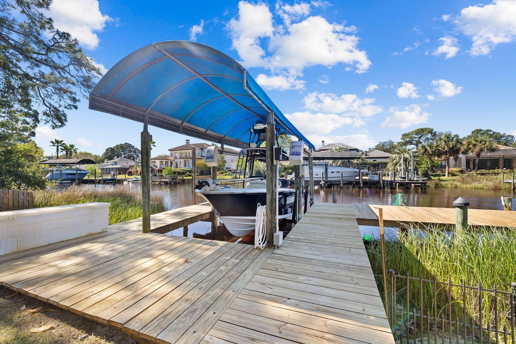 INDIAN CREEK S/D - Residential