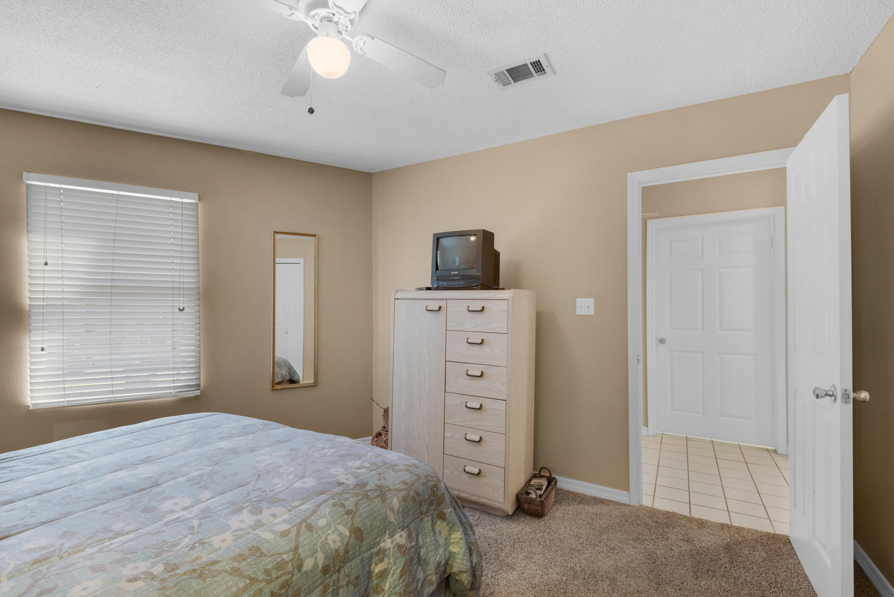 MARAVILLA CONDO 3 - Residential