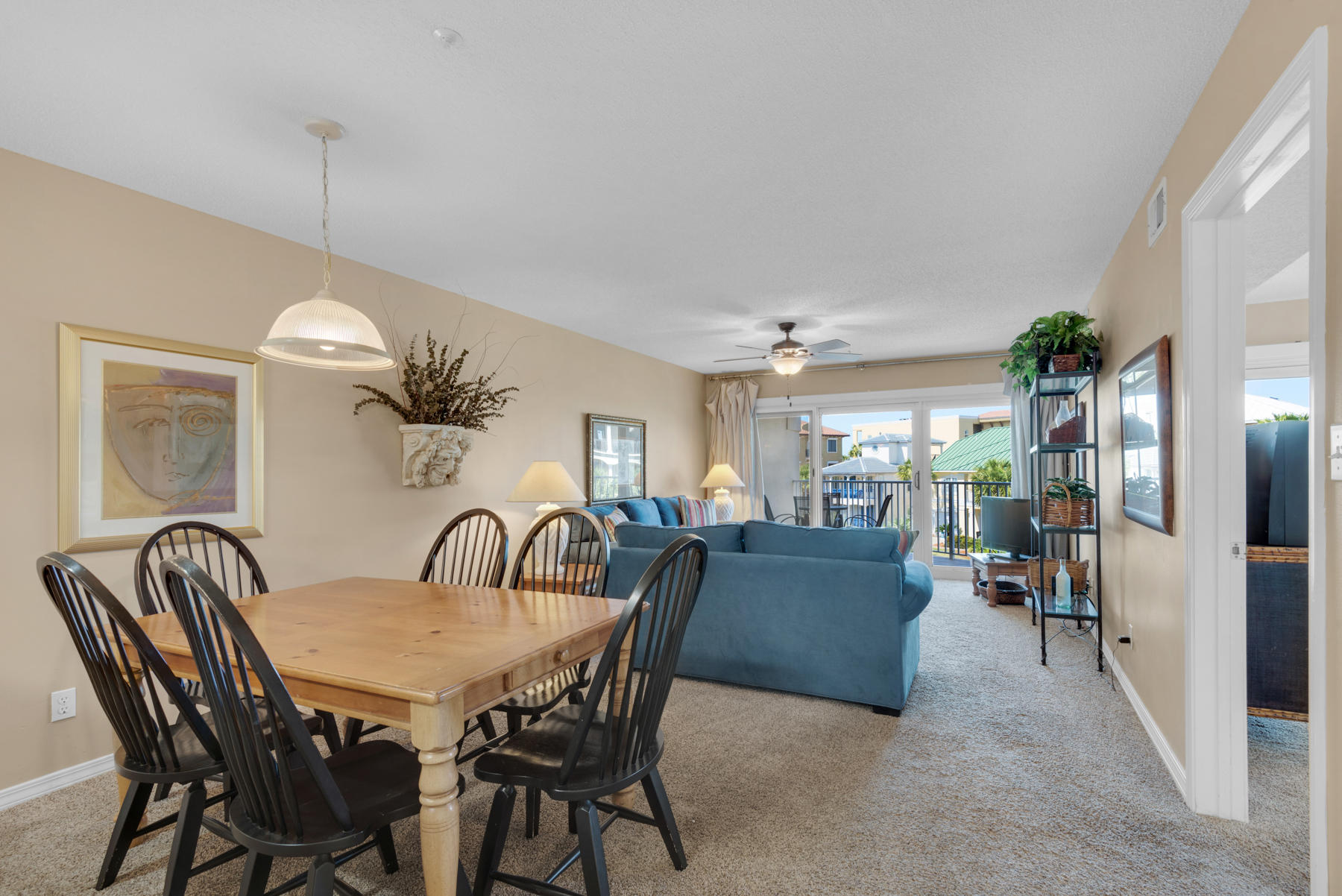 MARAVILLA CONDO 3 - Residential