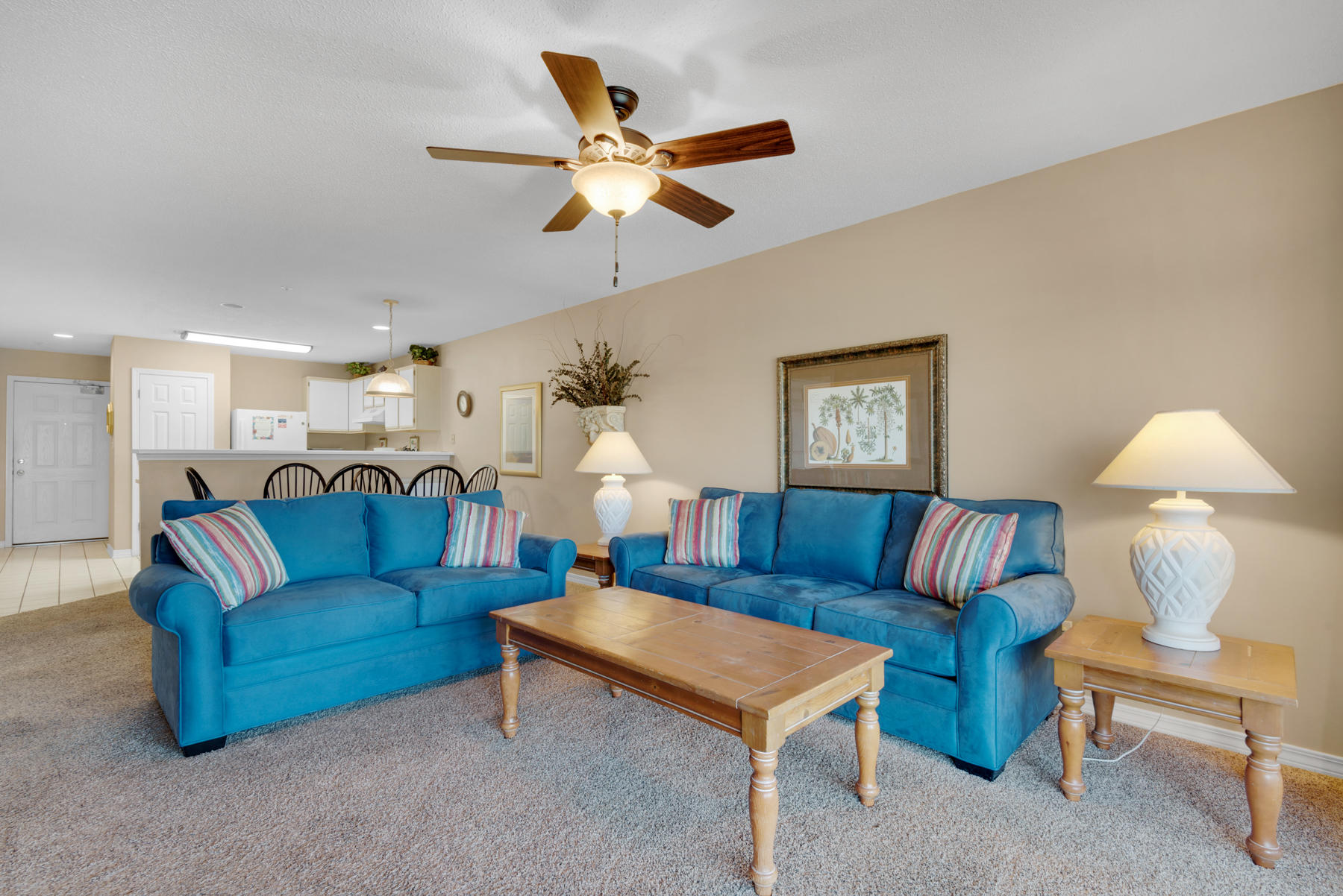 MARAVILLA CONDO 3 - Residential