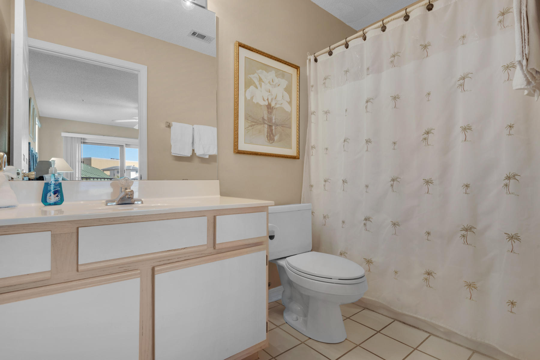 MARAVILLA CONDO 3 - Residential