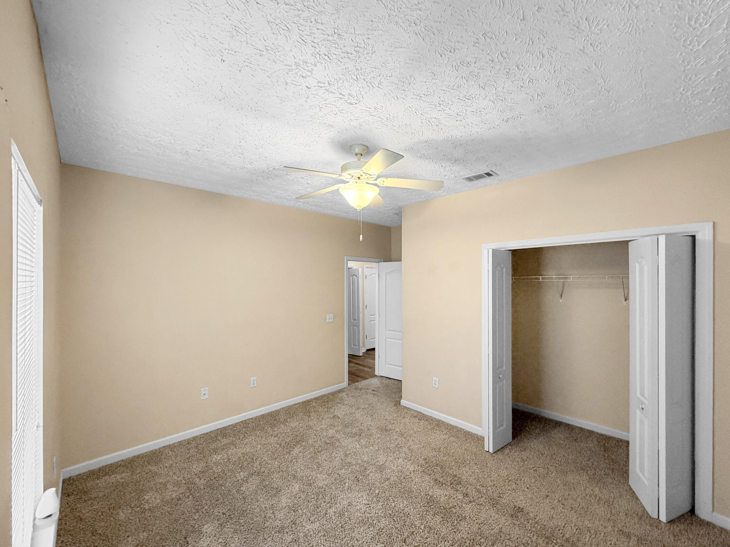 LAKE SILVER 1ST ADD LOT 7 BLK 3 - Residential