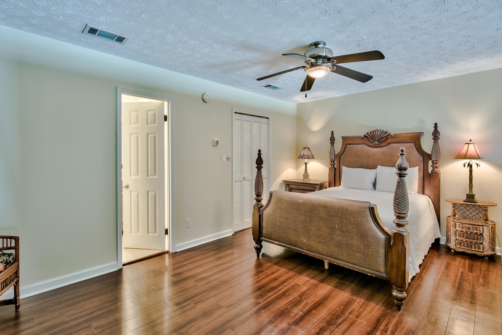 EASTERN SHORES - Residential