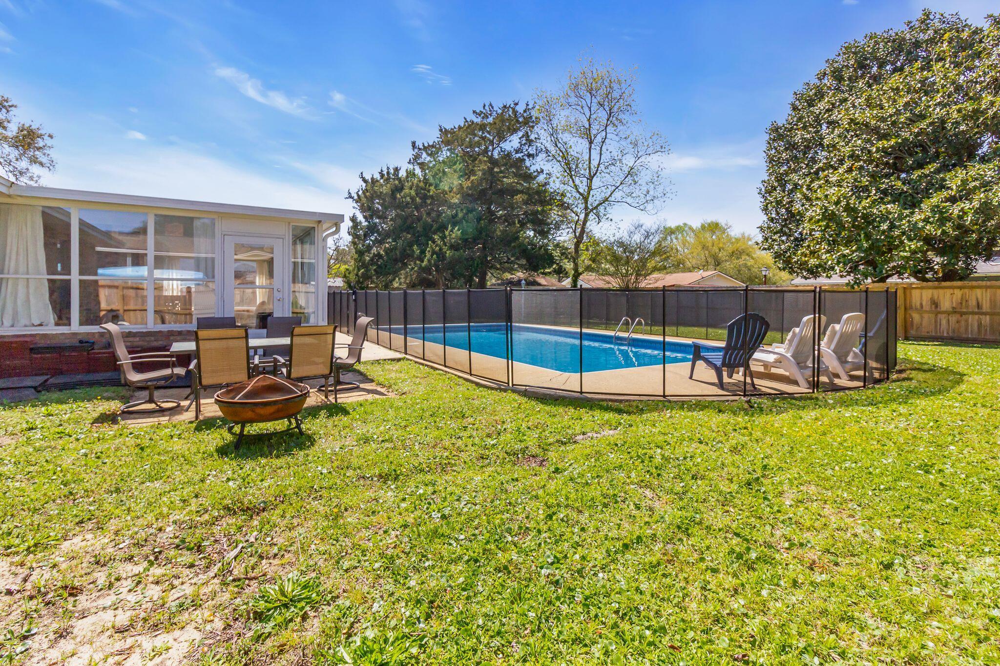 BLUEWATER BAY VILLAGE - Residential Lease