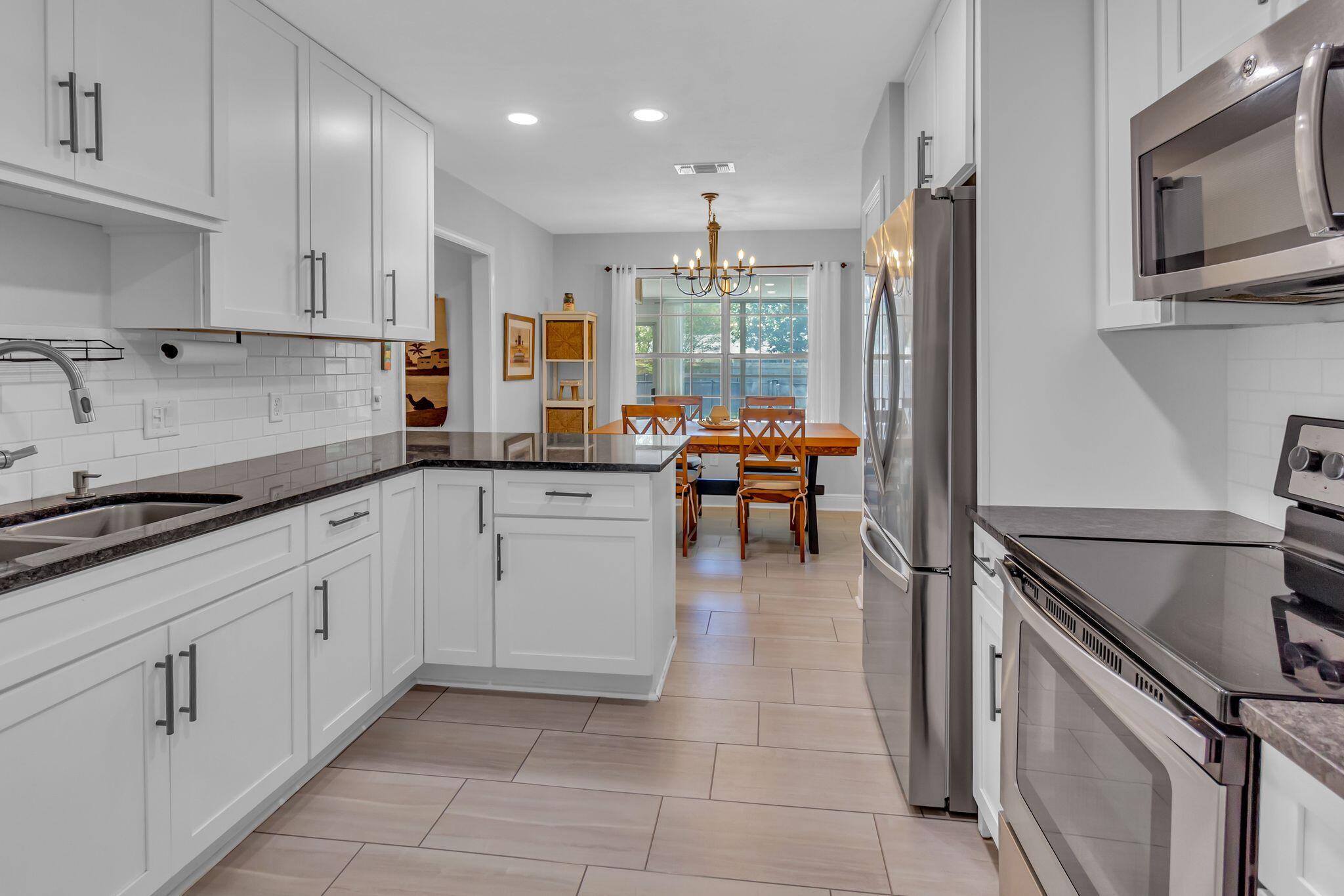 BLUEWATER BAY VILLAGE - Residential Lease