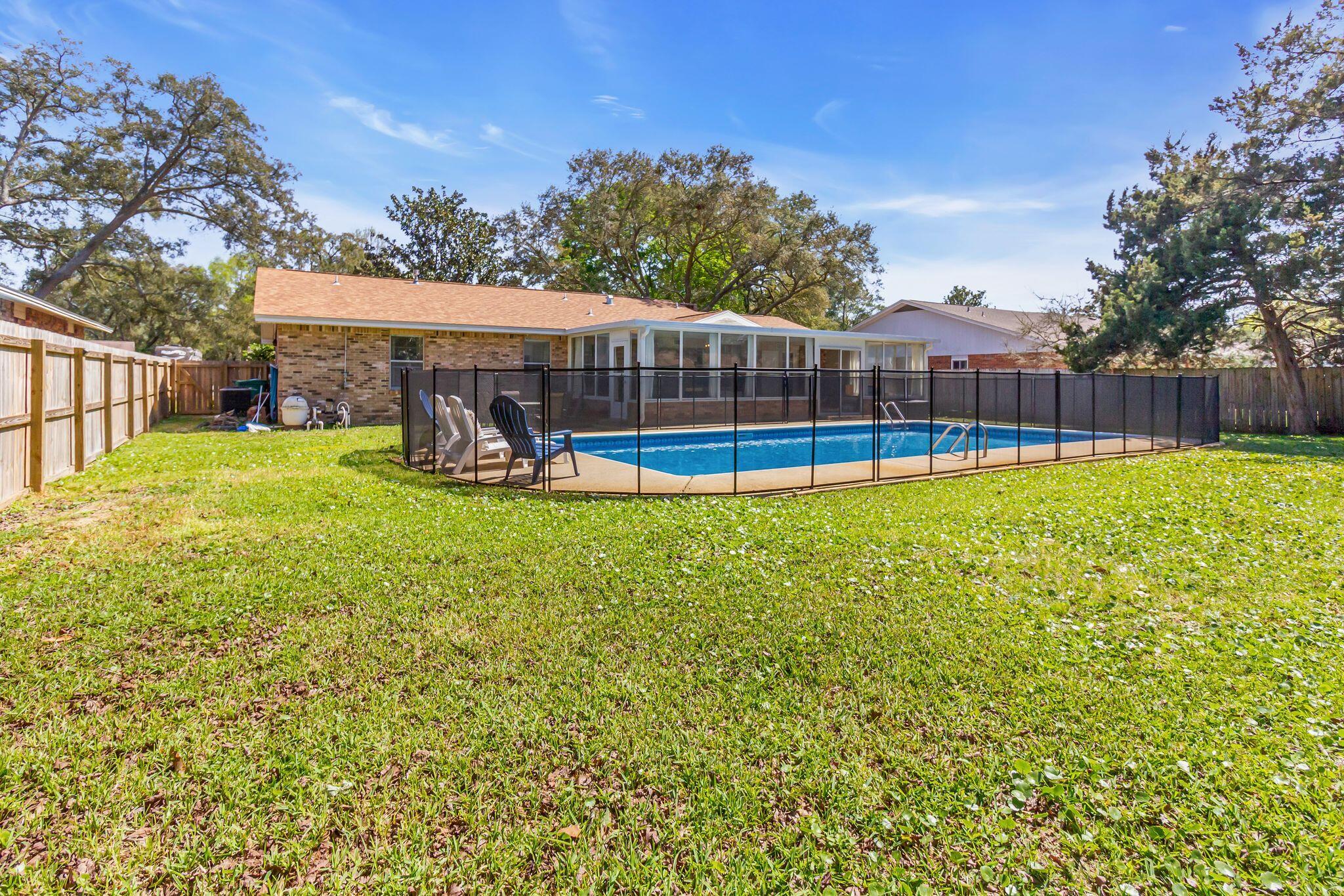 BLUEWATER BAY VILLAGE - Residential Lease