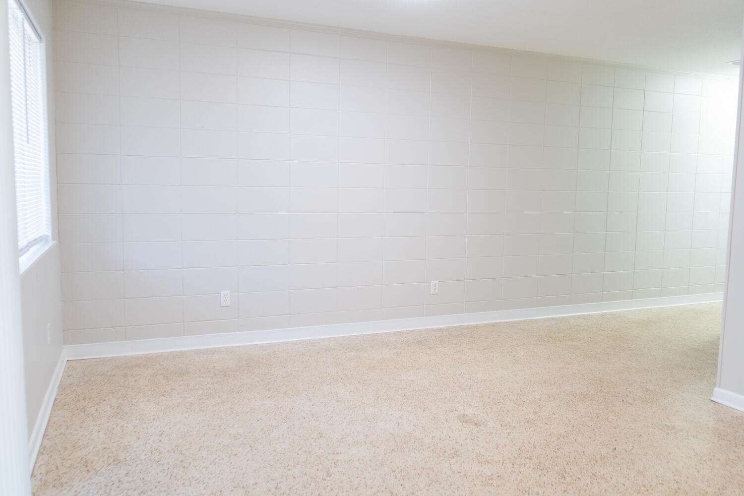 PORT DIXIE - Residential Lease