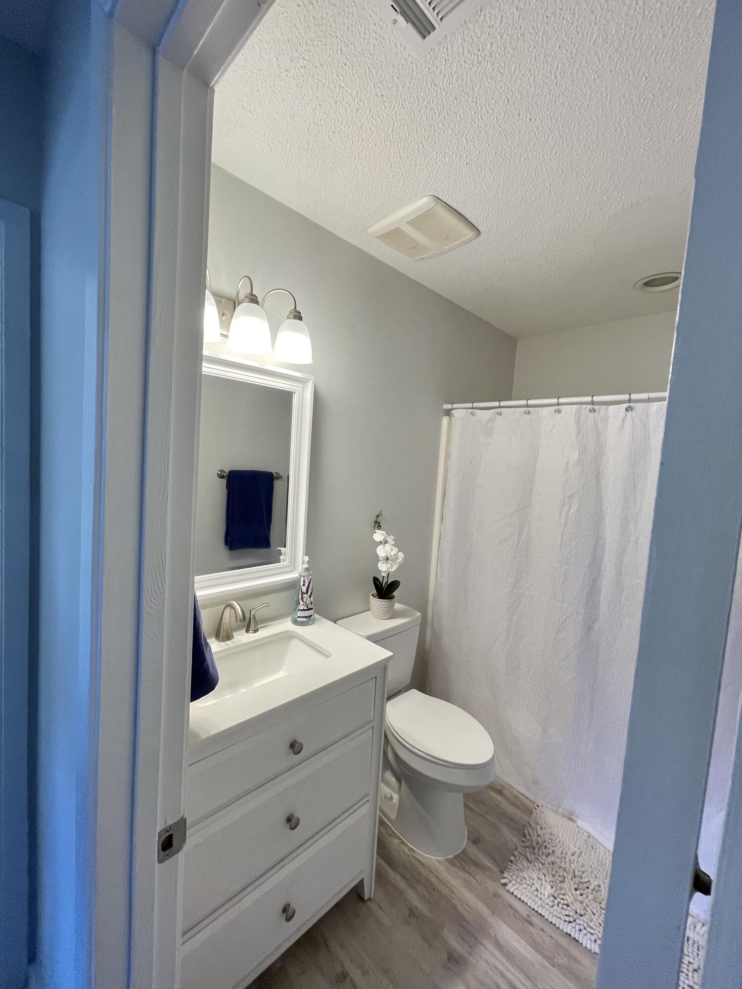 JUNIPER LAKE ESTATES - Residential