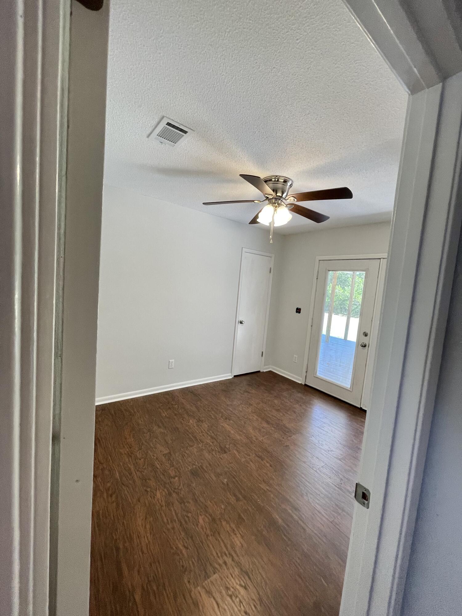 JUNIPER LAKE ESTATES - Residential