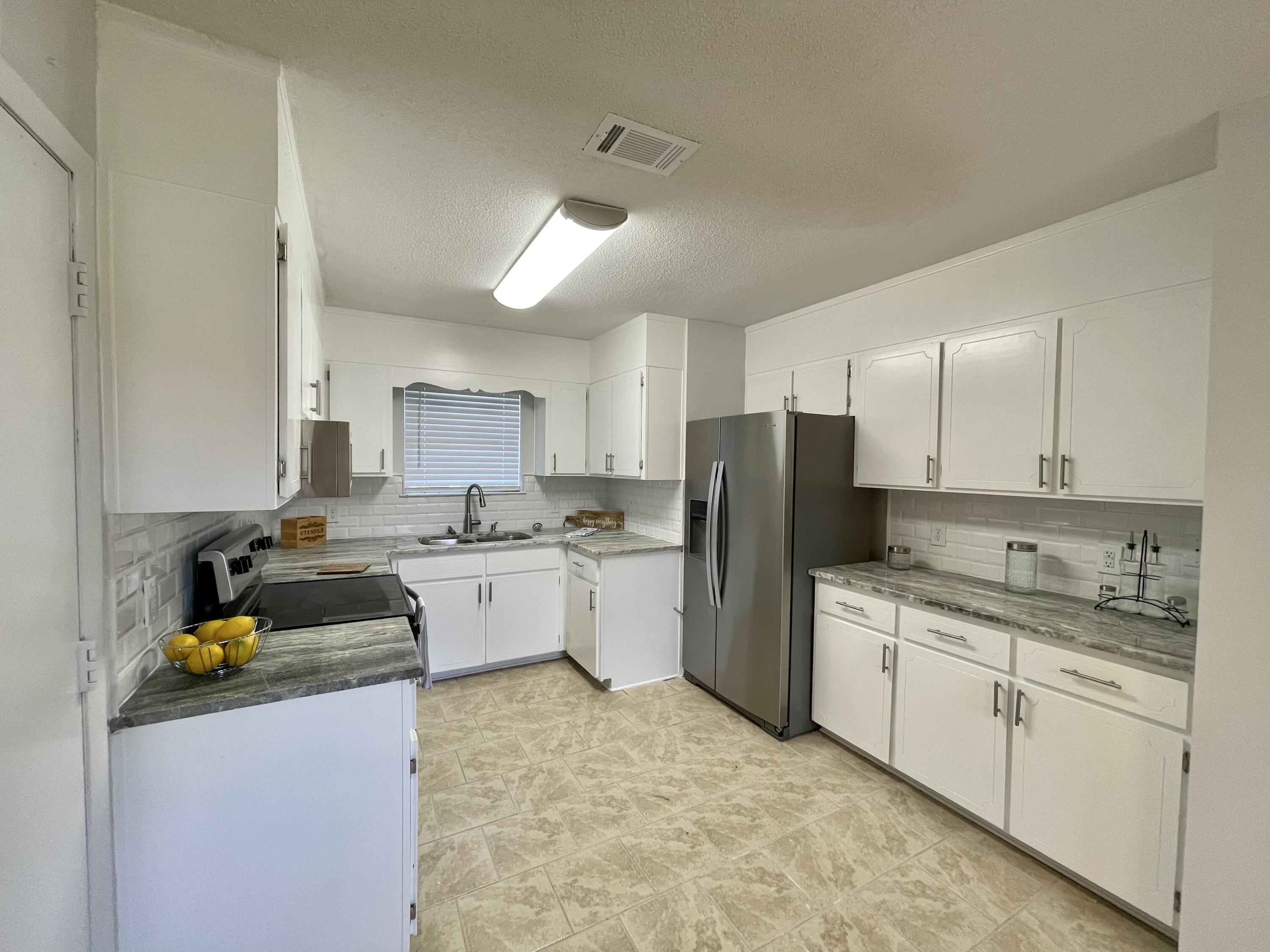 JUNIPER LAKE ESTATES - Residential