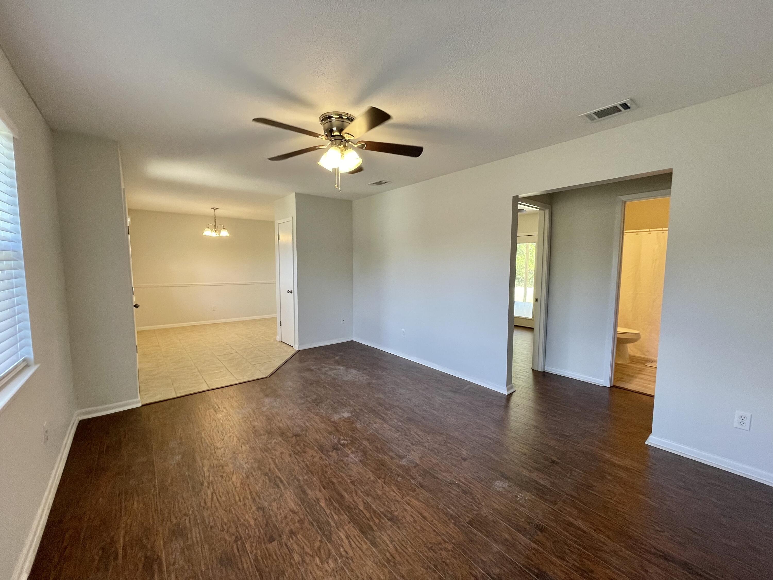 JUNIPER LAKE ESTATES - Residential