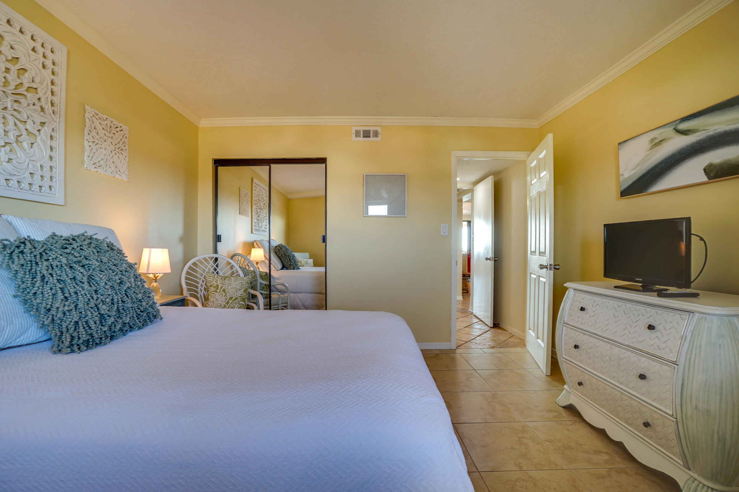 EDGEWATER BEACH CONDO PH 2 - Residential