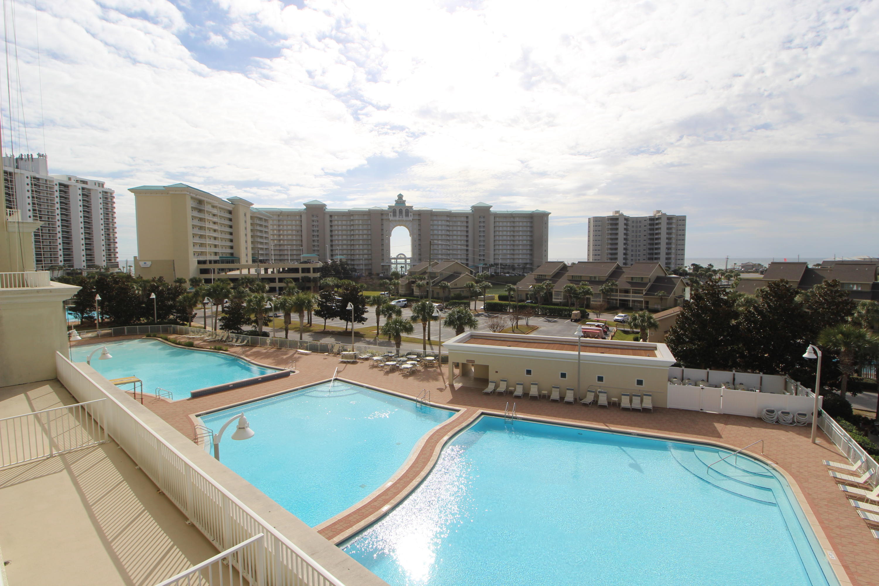 ARIEL DUNES II - Residential