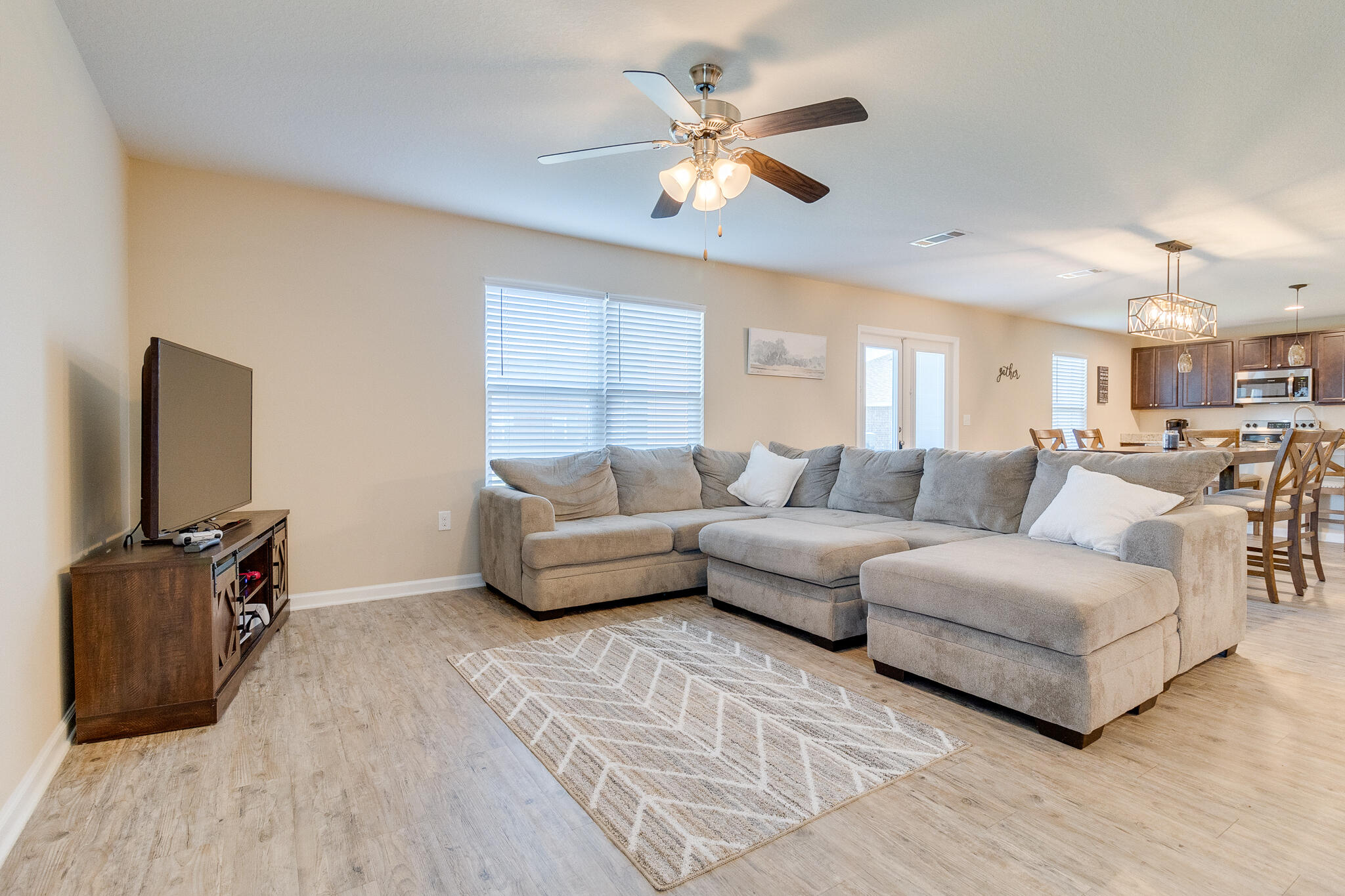 Redstone Commons - Residential Lease