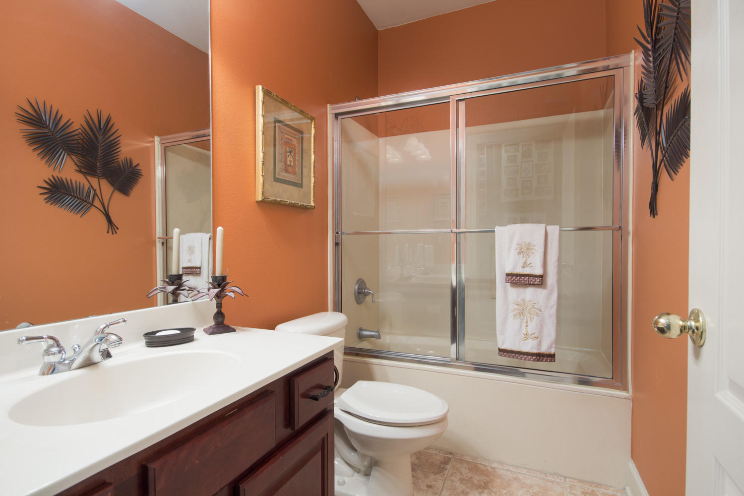 CHARDONNAY ESTATES - Residential