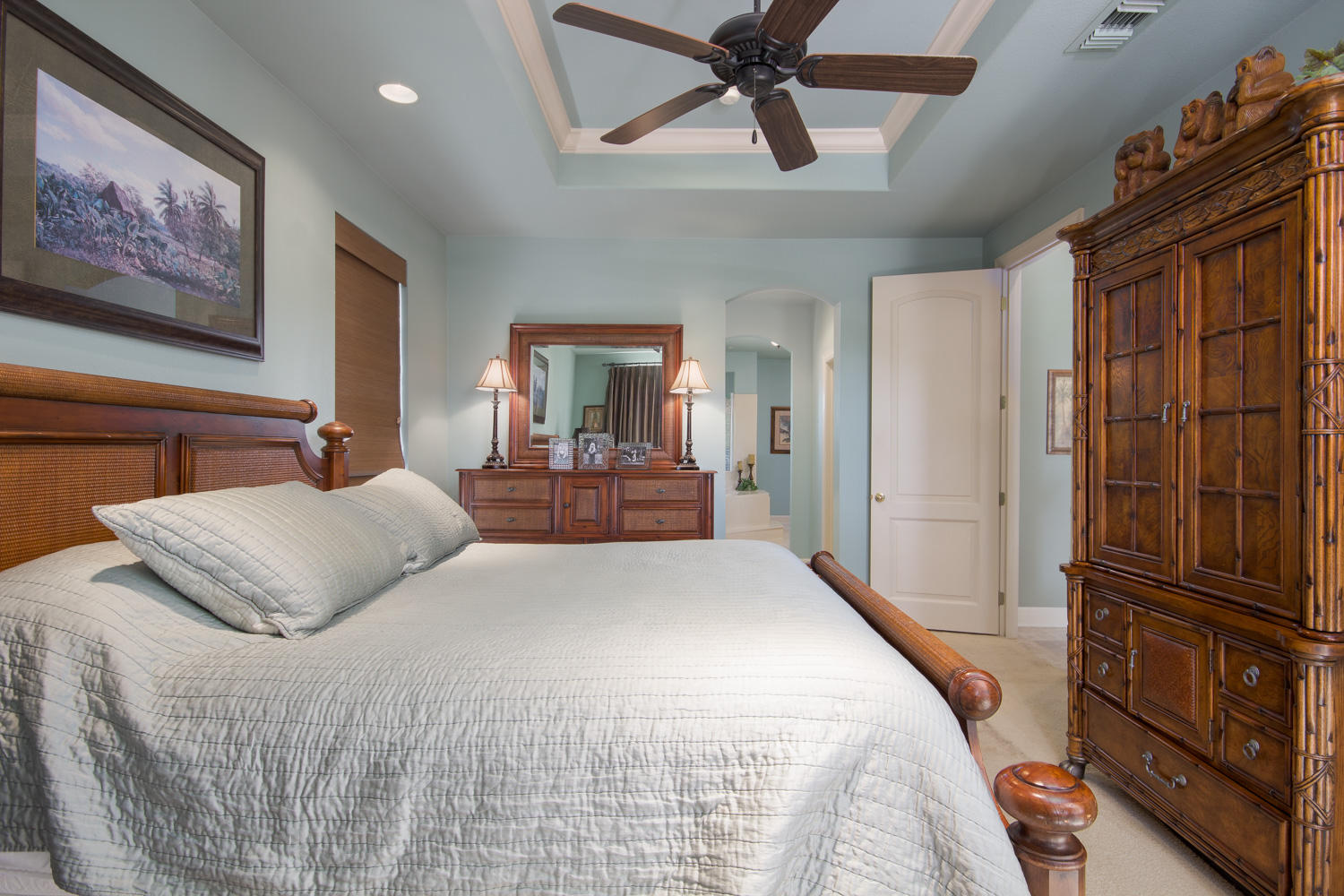 CHARDONNAY ESTATES - Residential