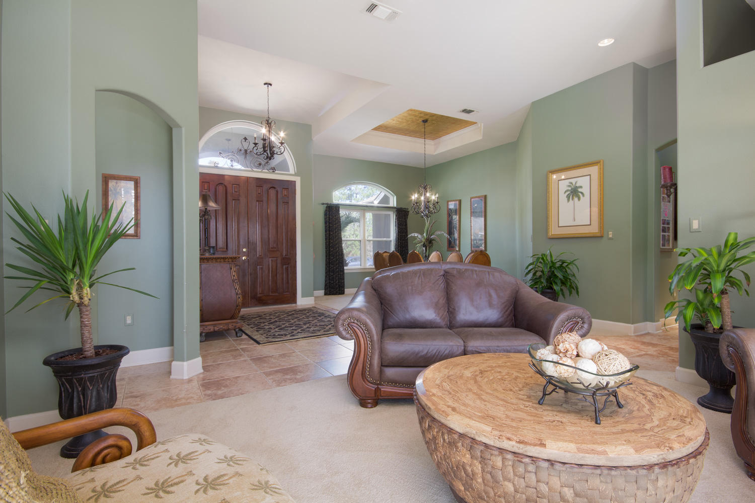 CHARDONNAY ESTATES - Residential