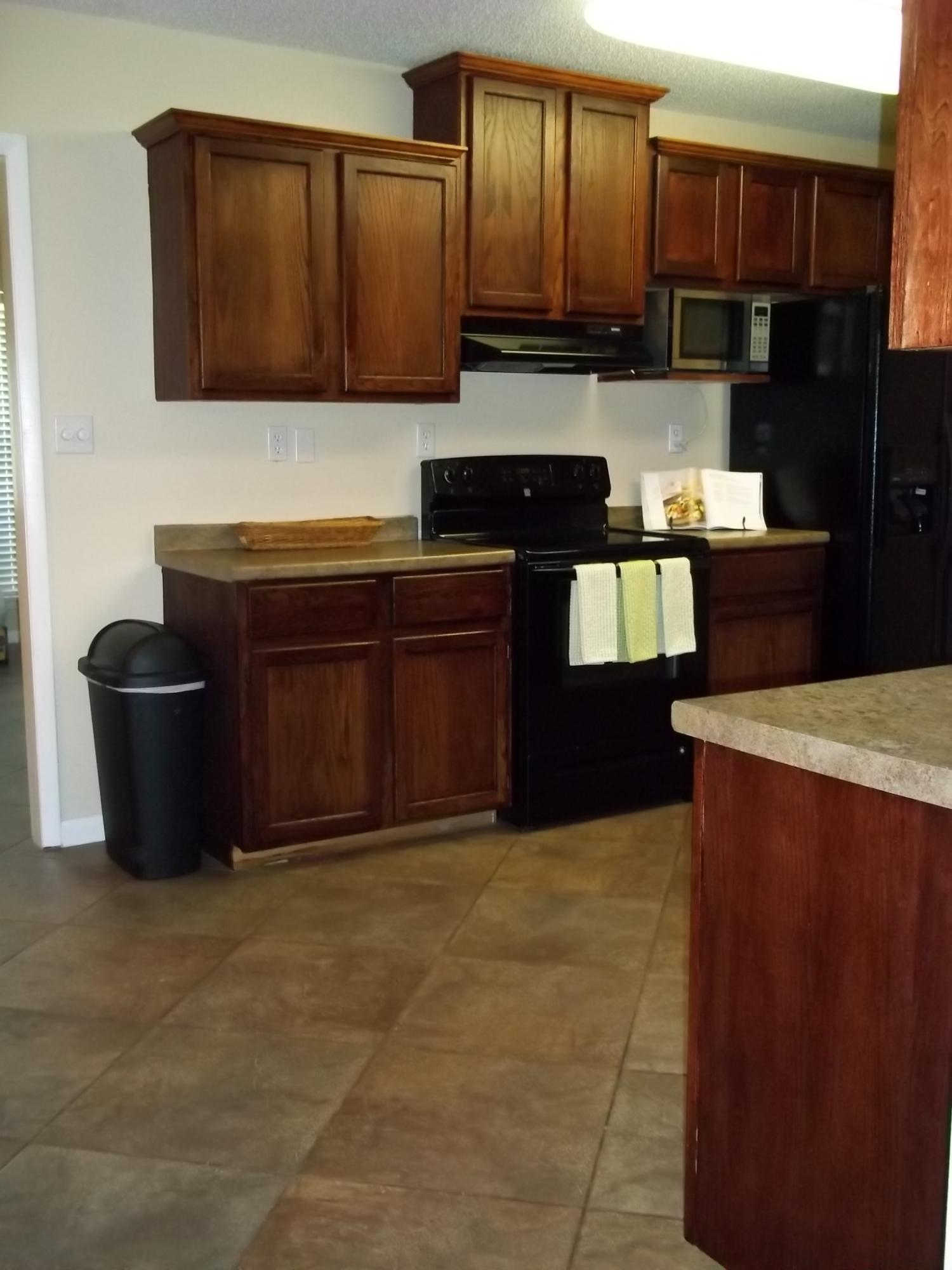 COLONIAL HEIGHTS - Residential