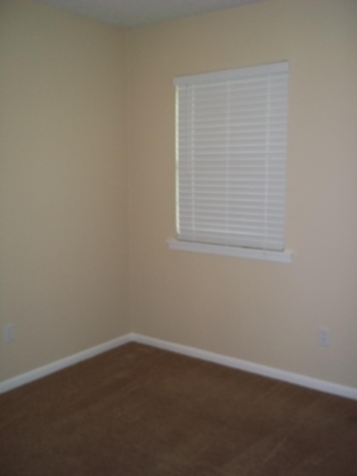 COLONIAL HEIGHTS - Residential