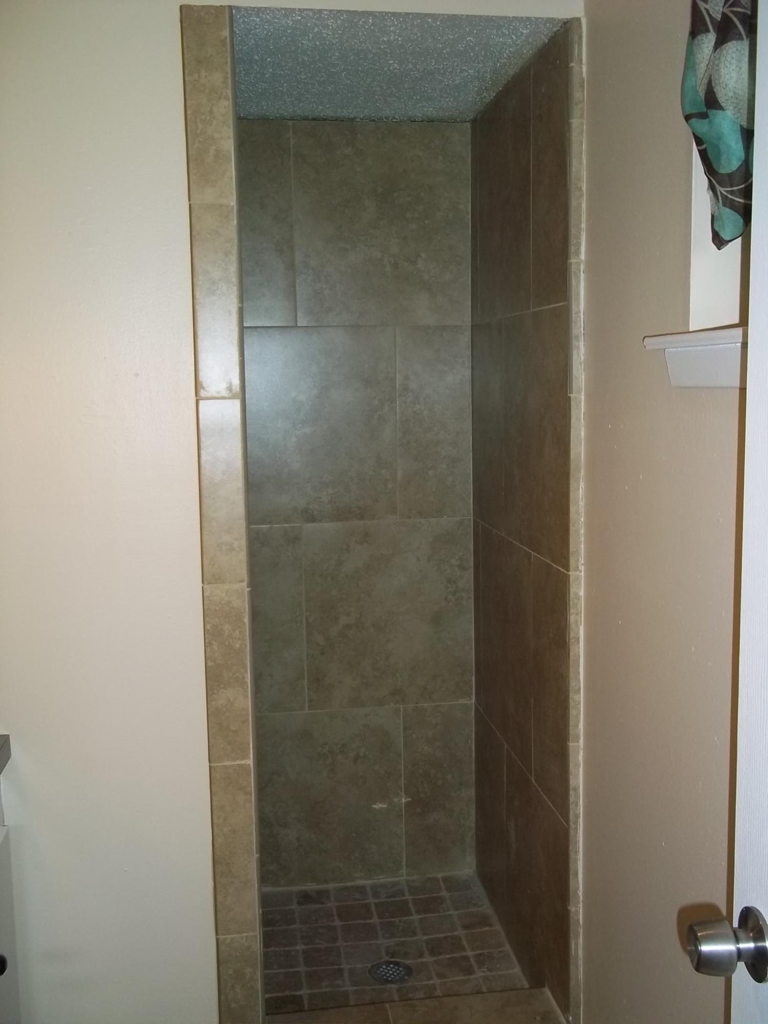 COLONIAL HEIGHTS - Residential