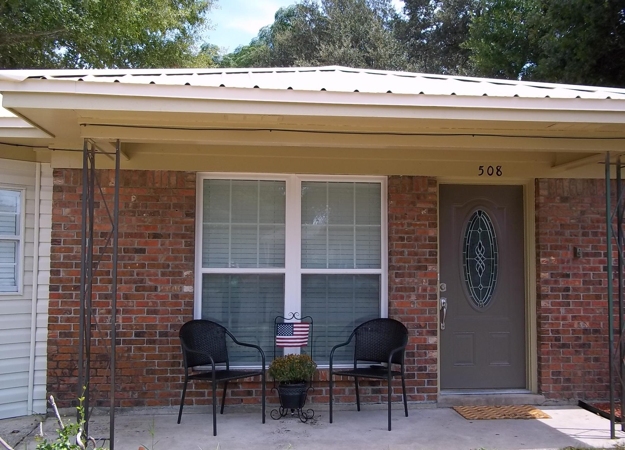 COLONIAL HEIGHTS - Residential