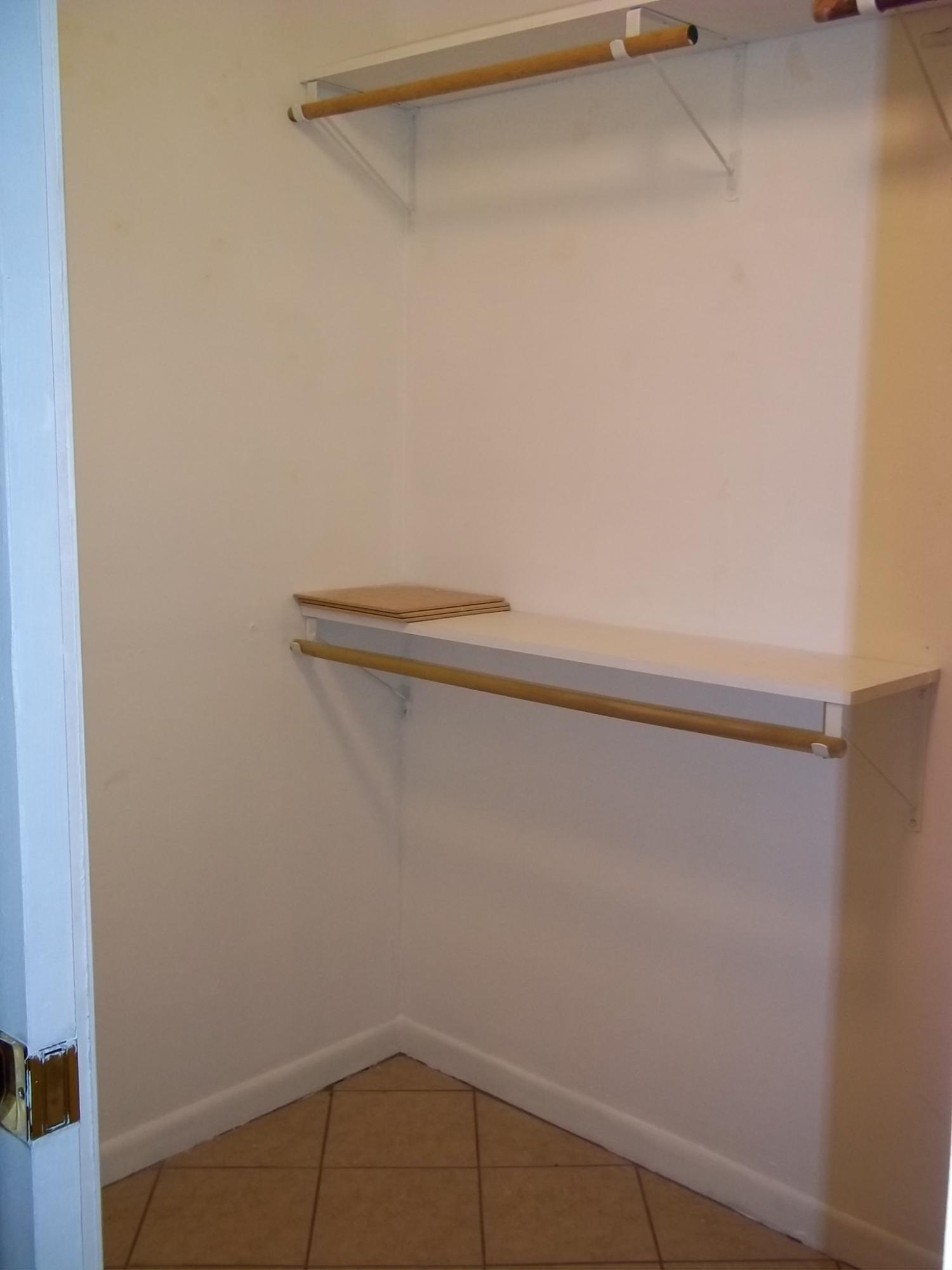 COLONIAL HEIGHTS - Residential