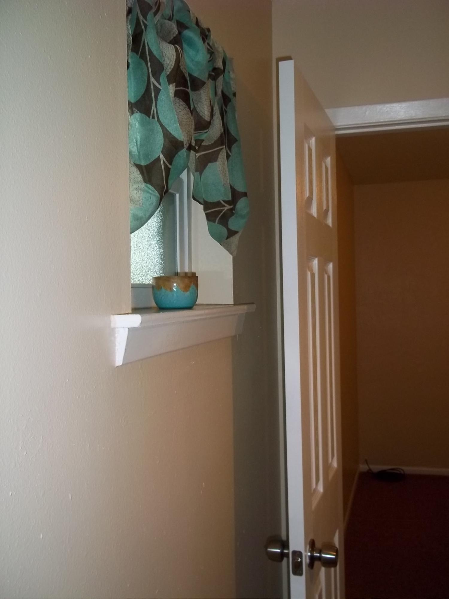 COLONIAL HEIGHTS - Residential