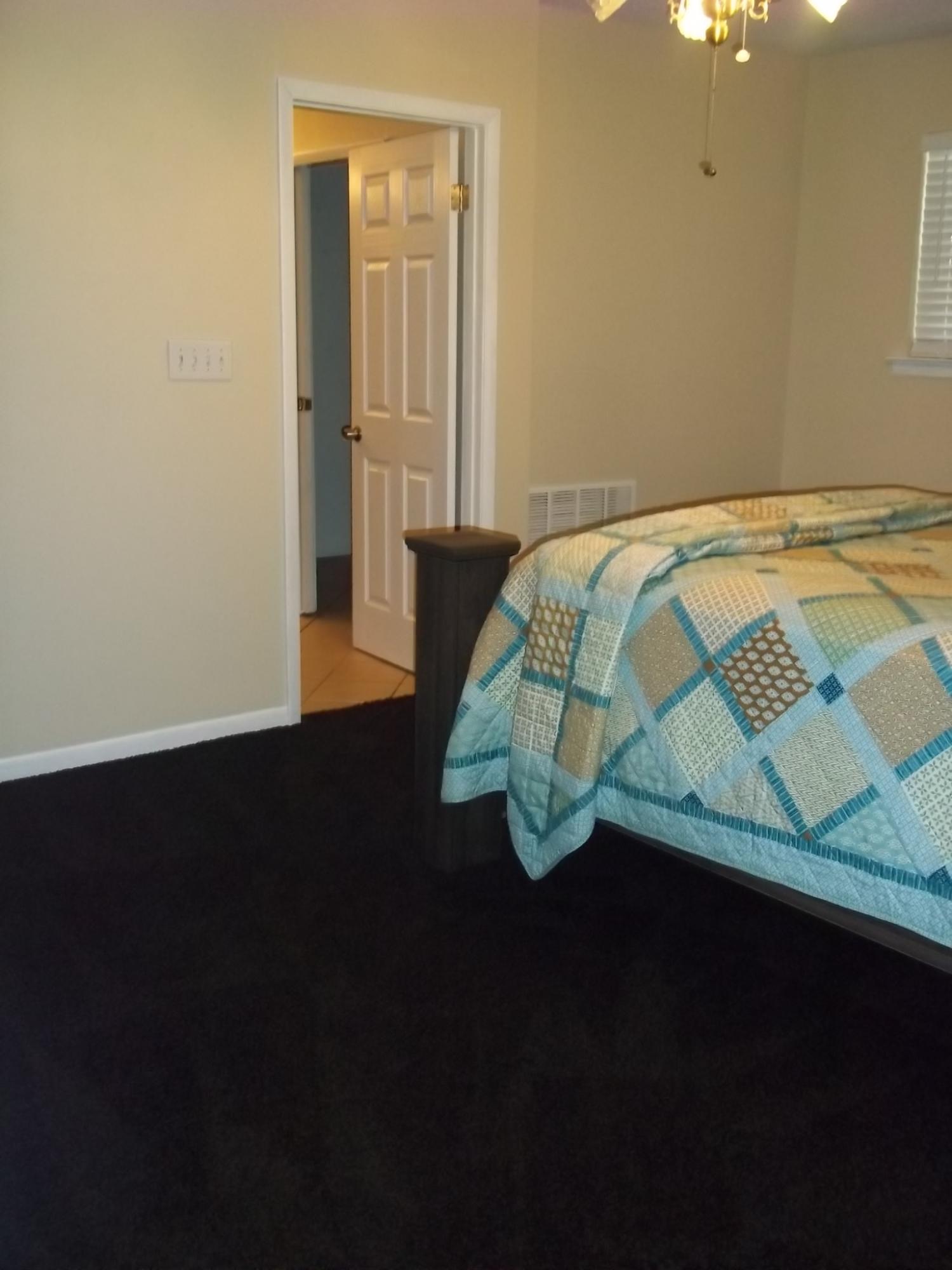 COLONIAL HEIGHTS - Residential