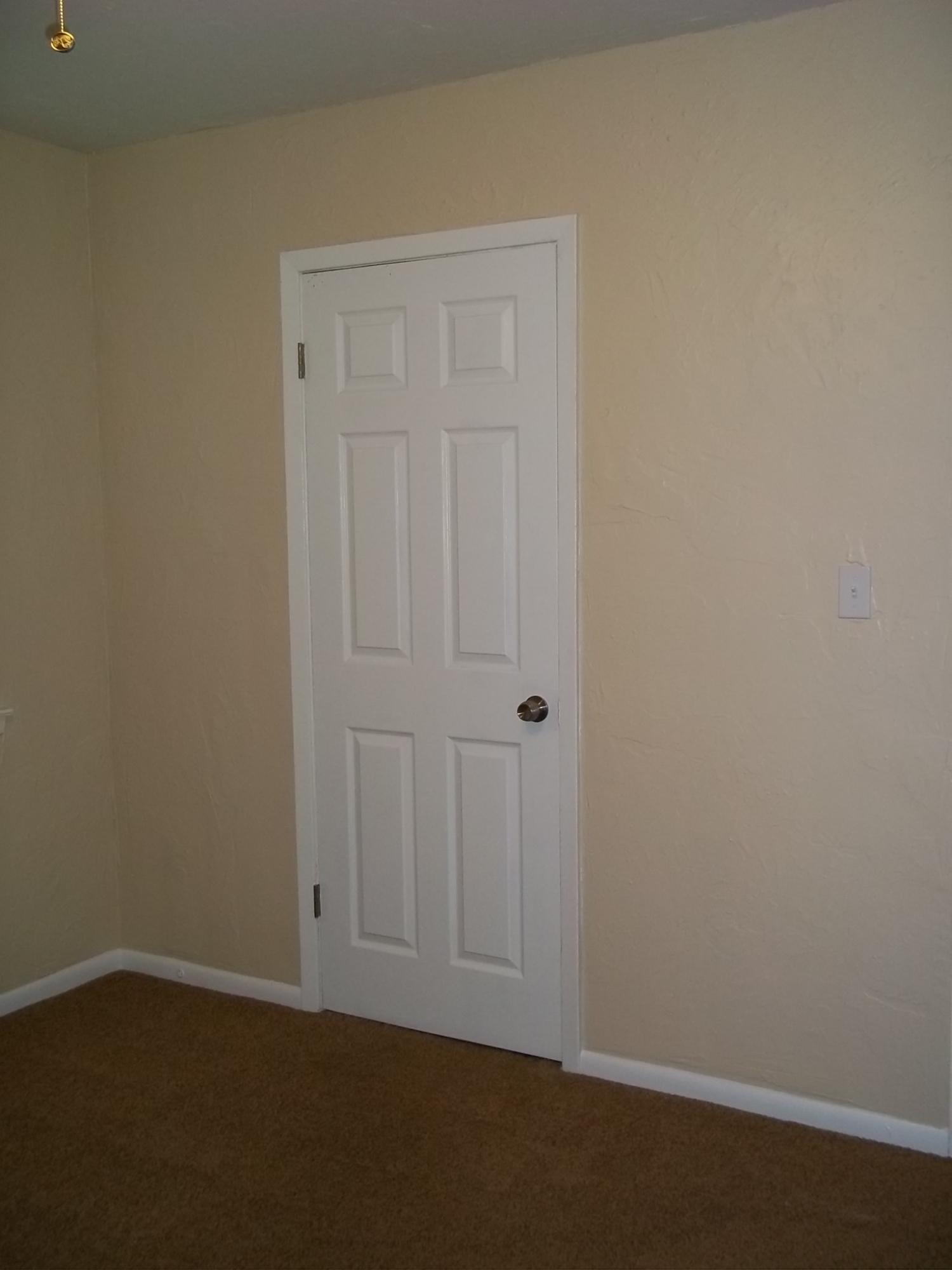 COLONIAL HEIGHTS - Residential