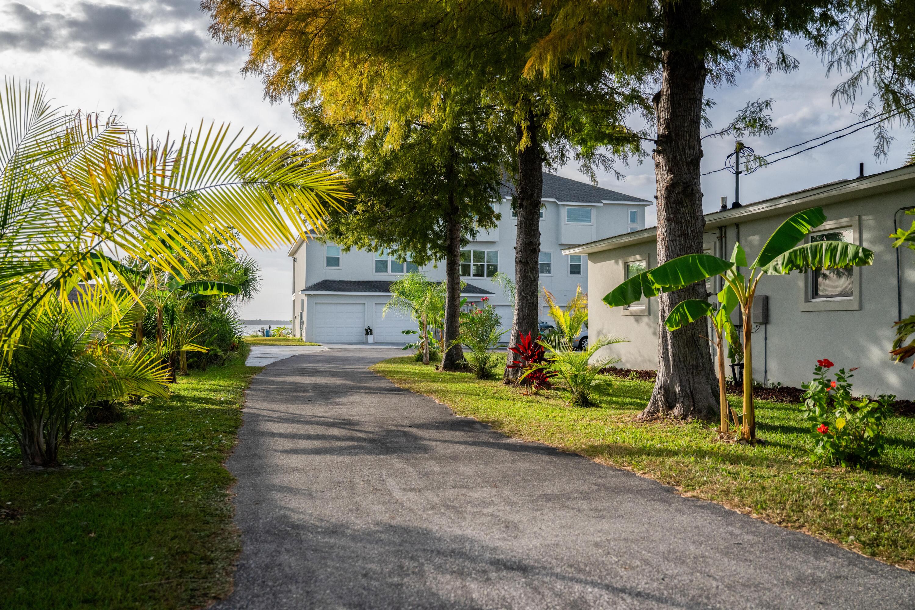 LYNN HAVEN - Residential