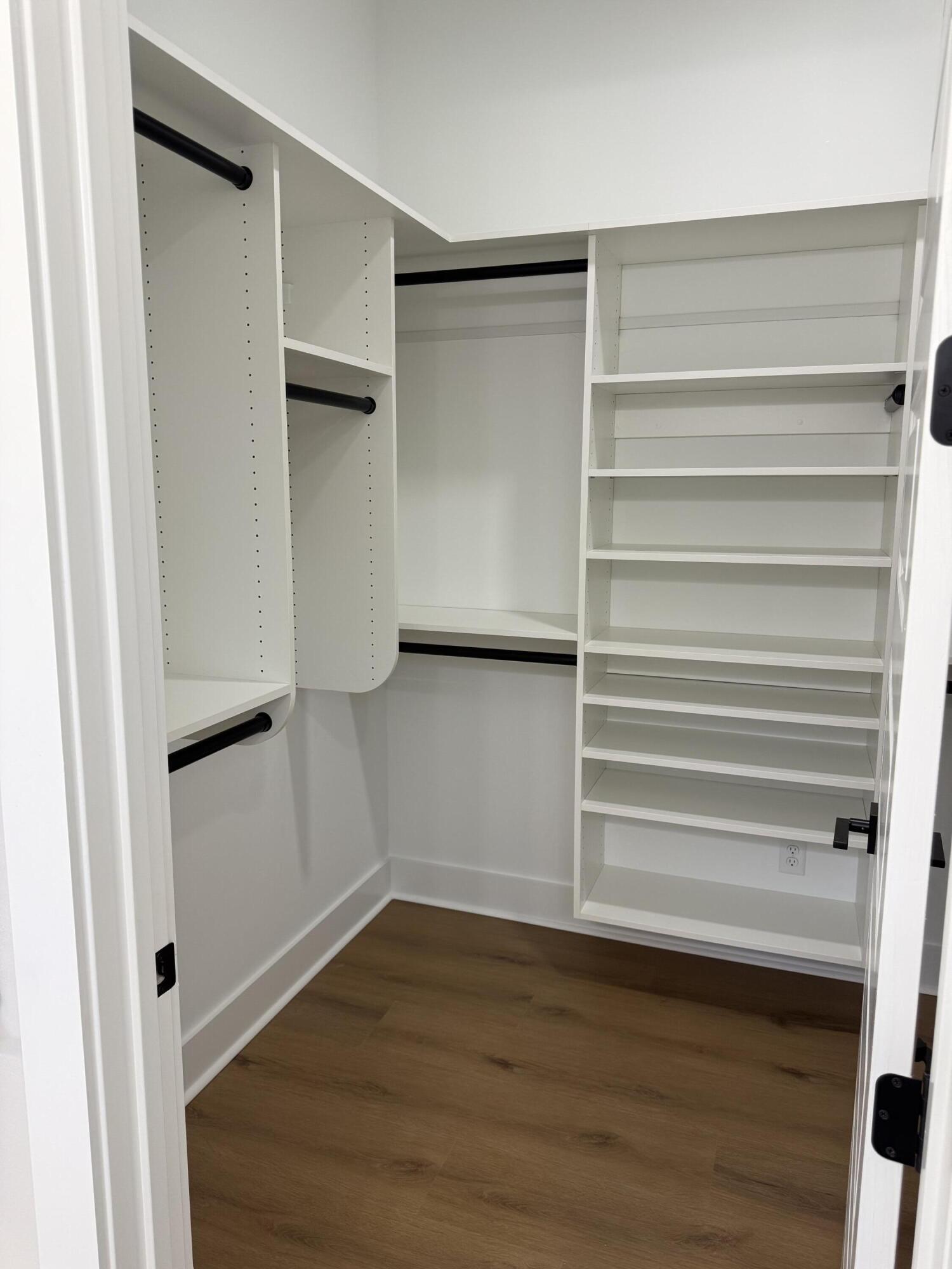 DEER MOSS CREEK - Residential