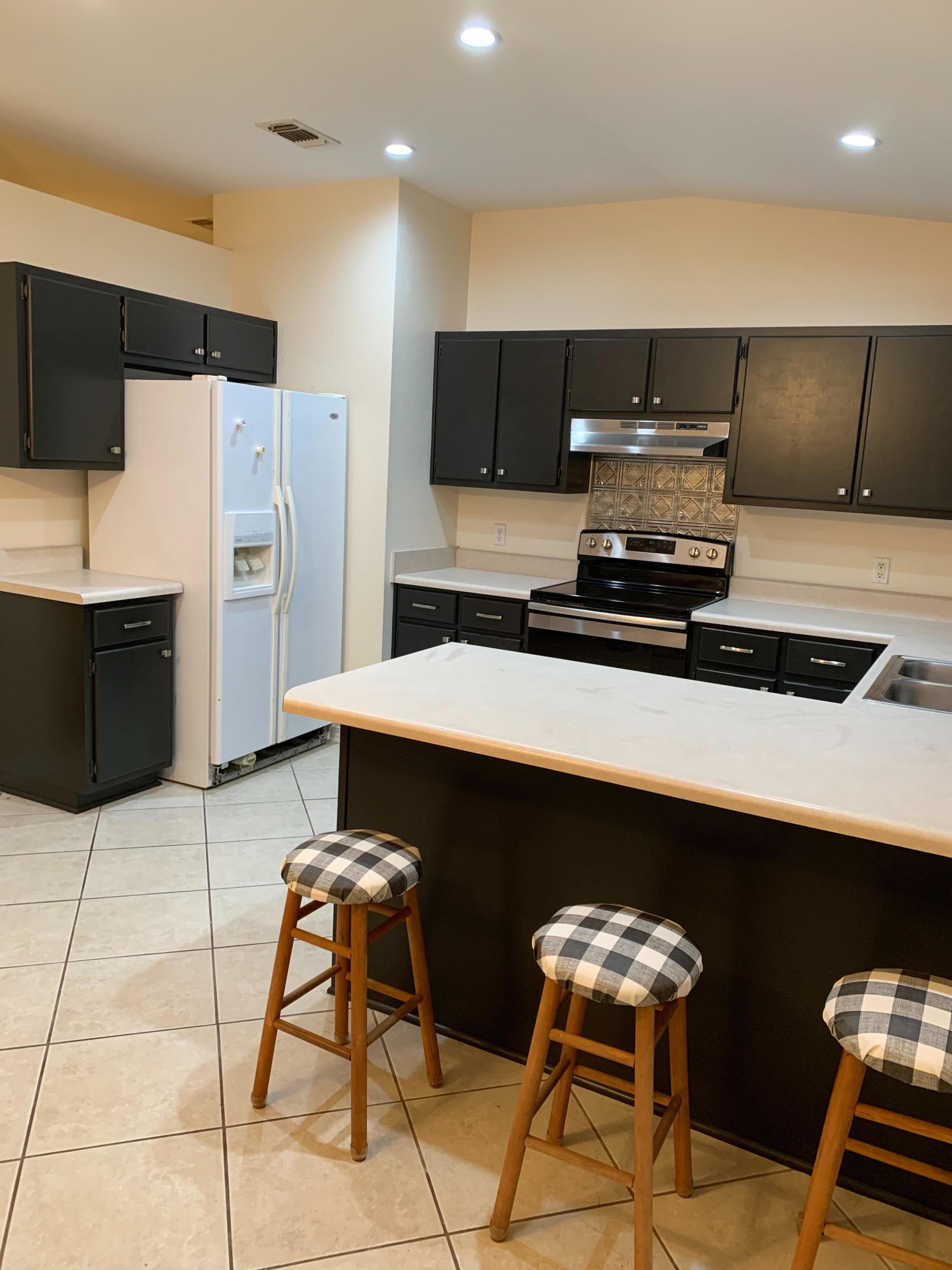 NAVARRE S/D - Residential Lease