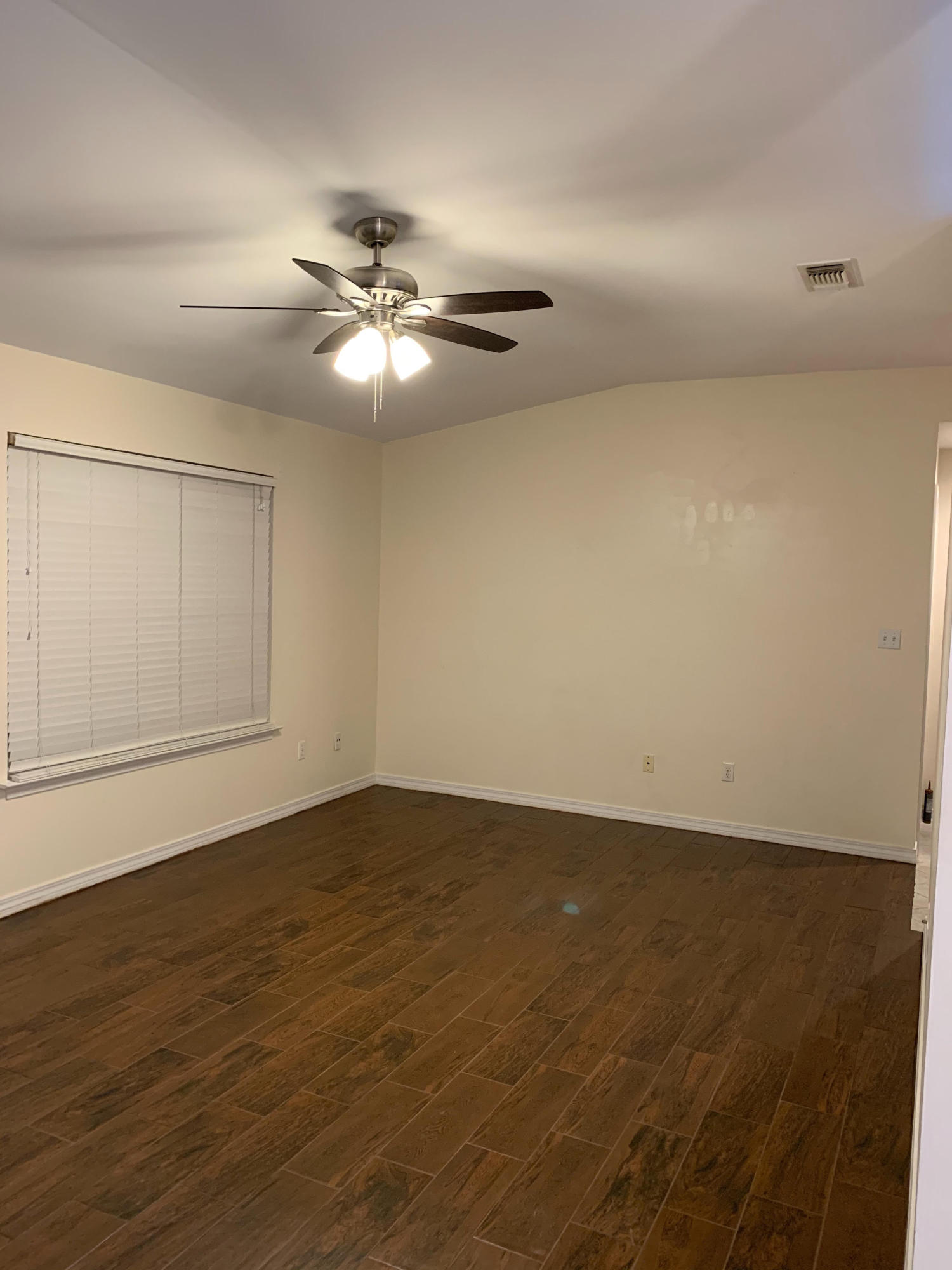 NAVARRE S/D - Residential Lease