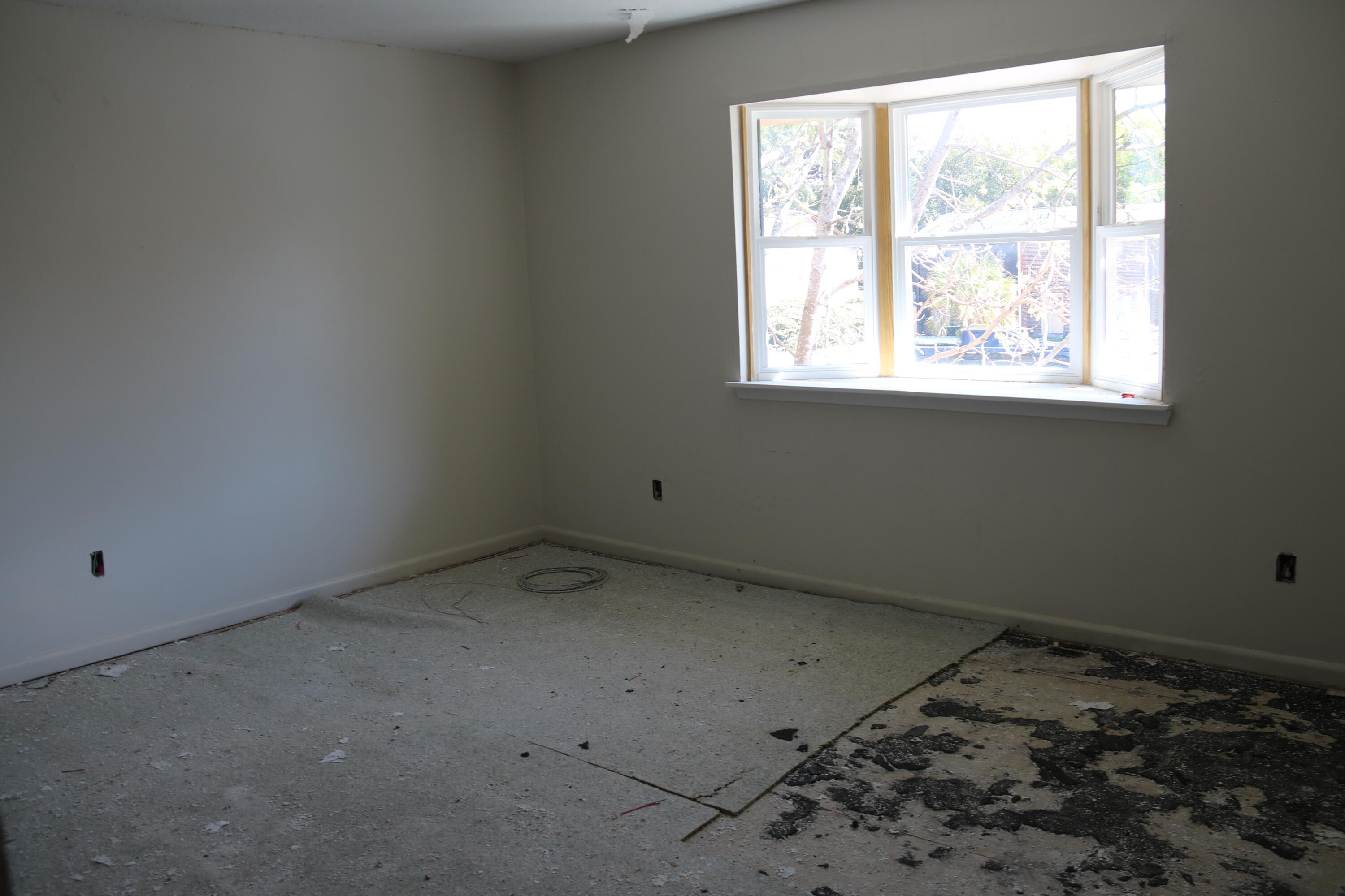 VALENCIA ARMS - Residential